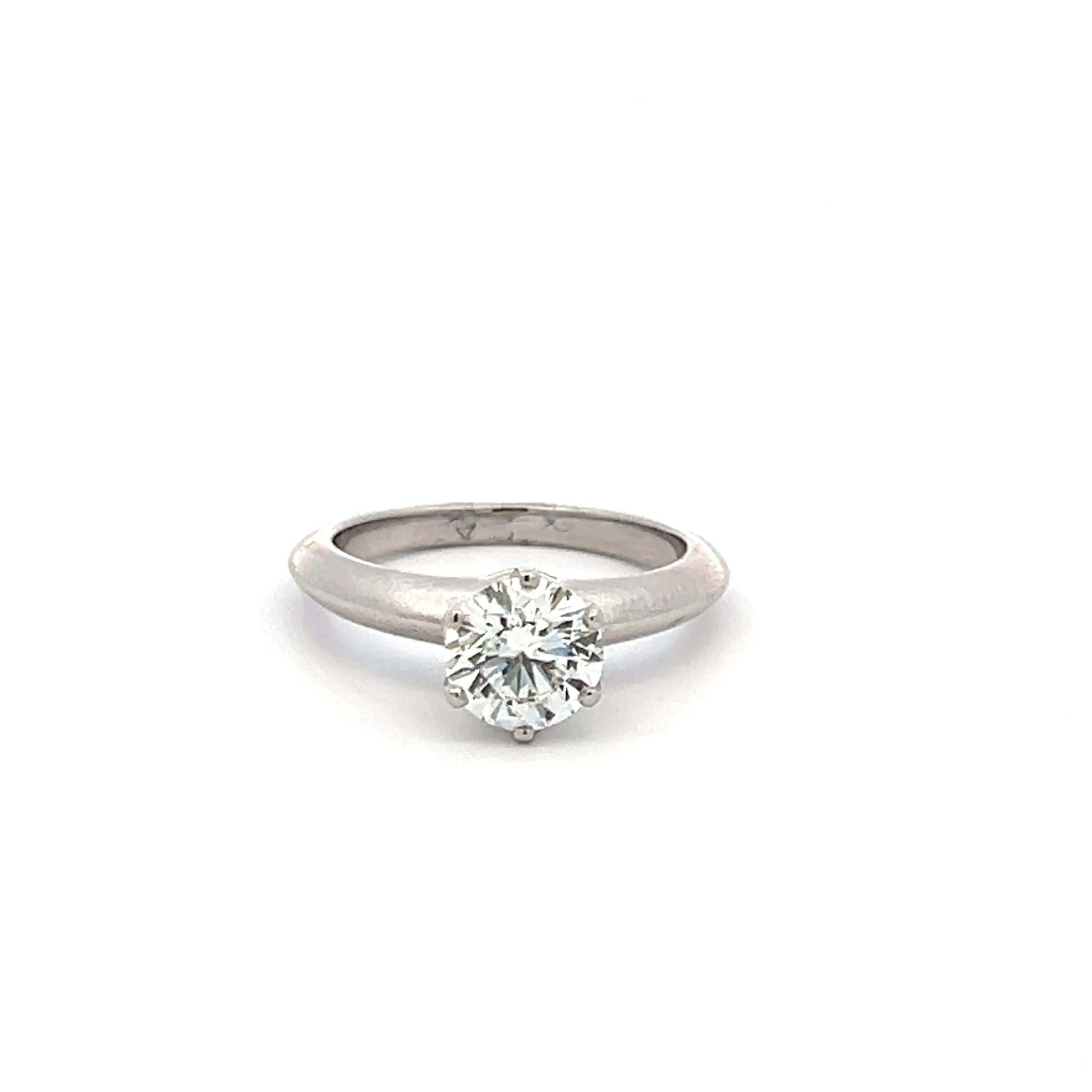 Women's Tiffany & Co 1.08 Carat Round Brilliant H VVS2 Diamond Platinum Engagement Ring For Sale