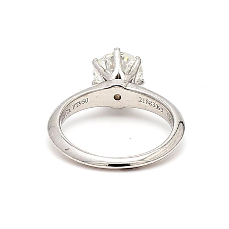 Tiffany & Co 1.09 Carat Round Brilliant Diamond Platinum Engagement Ring For Sale 1