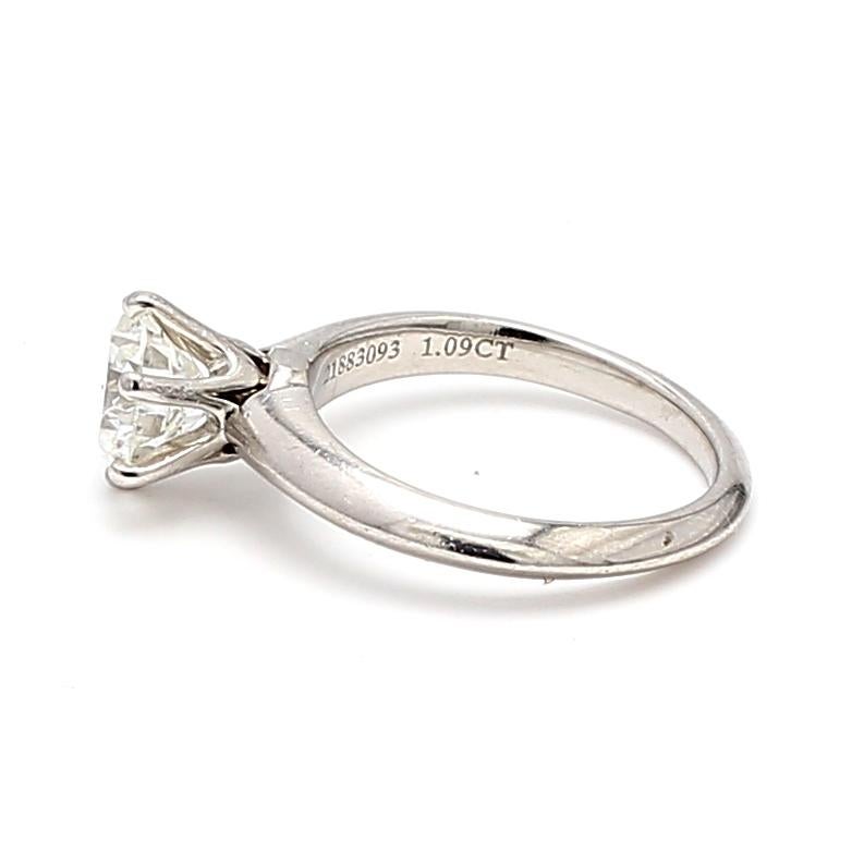 Tiffany & Co 1.09 Carat Round Brilliant Diamond Platinum Engagement Ring For Sale 2