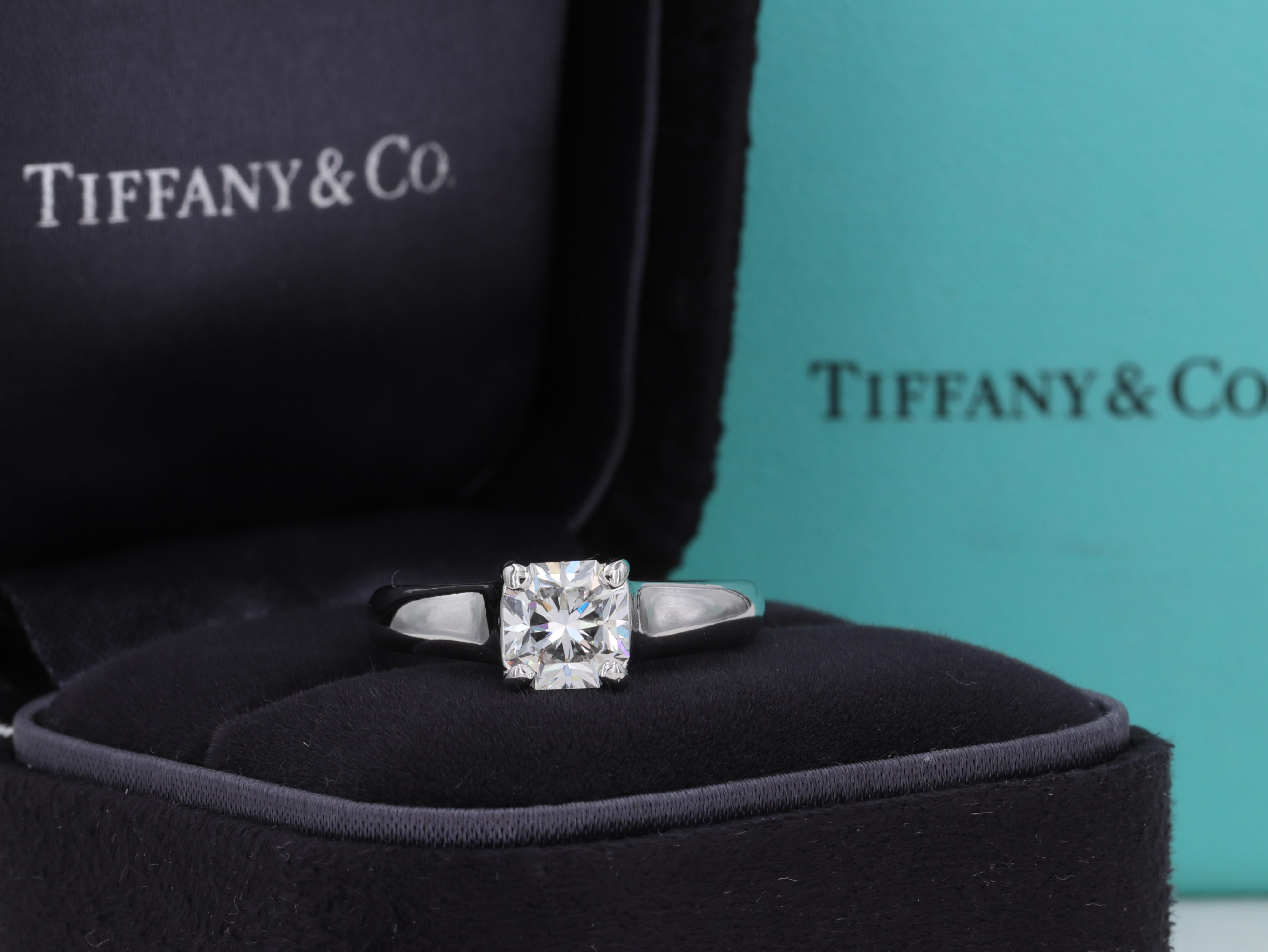 Tiffany & Co. 1.13ct G VVS2 Lucida Radiant Cut Solitaire Engagement Ring For Sale 3