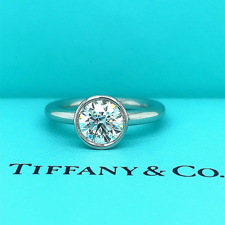 Tiffany and Co 1.14 Cts Round Diamond Bezel Set Engagement Ring in Platinum For Sale at 1stDibs