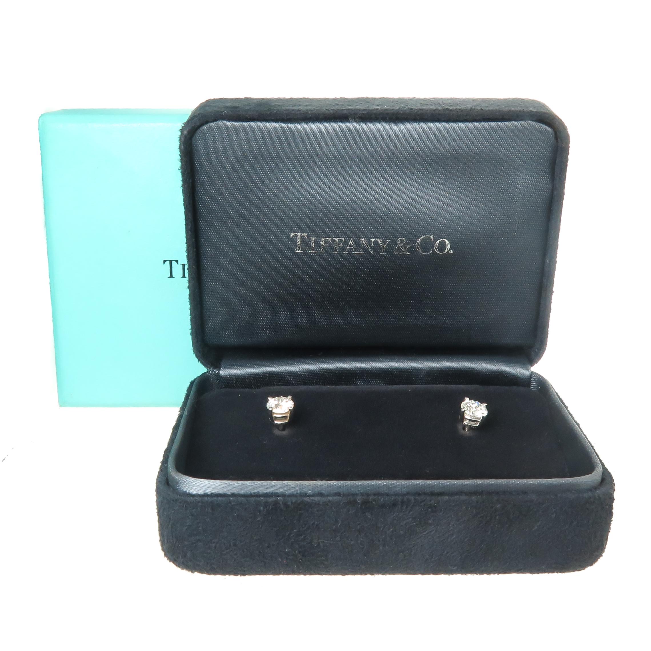 Tiffany & Co. 1.15 Carat Platinum set Diamond Stud Earrings In New Condition In Chicago, IL