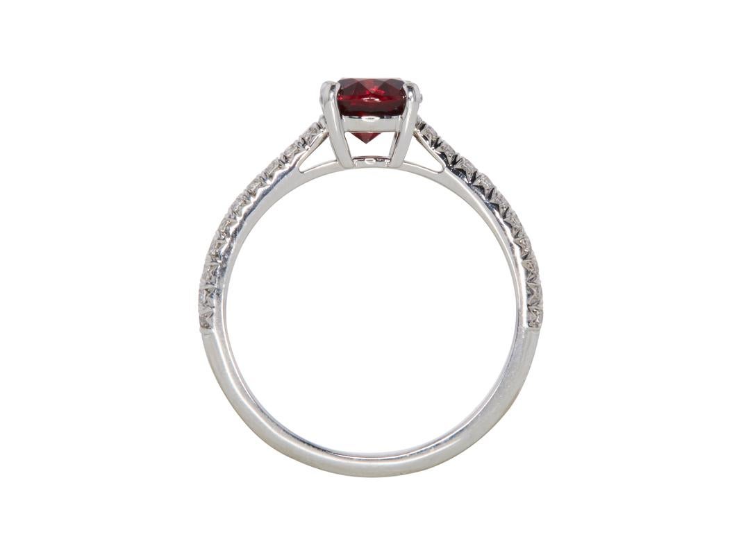 Tiffany & Co 1.17 Carat Ruby 0.20 Carat Round Diamond Platinum Engagement Ring In Good Condition For Sale In New York, NY