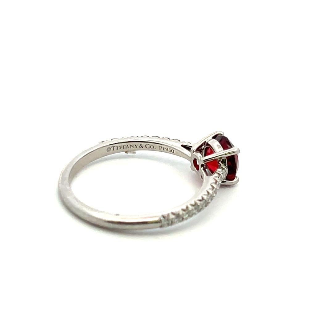 Tiffany & Co 1.17 Carat Ruby 0.20 Carat Round Diamond Platinum Engagement Ring For Sale 3