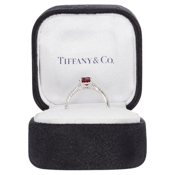 Tiffany & Co 1.17 Carat Ruby 0.20 Carat Round Diamond Platinum Engagement Ring For Sale