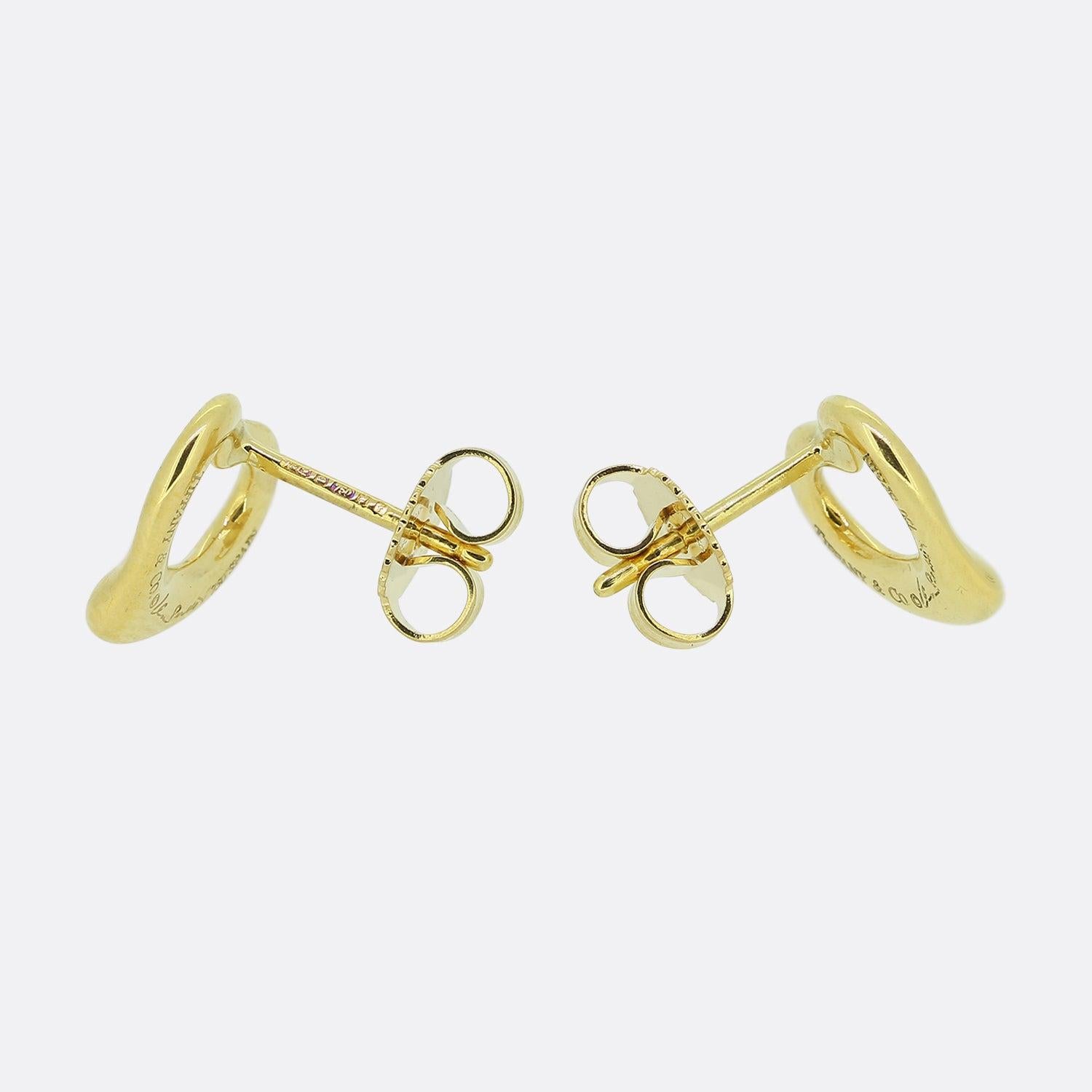 Tiffany & Co. 11mm offene Herz-Ohrringe im Zustand „Gut“ im Angebot in London, GB