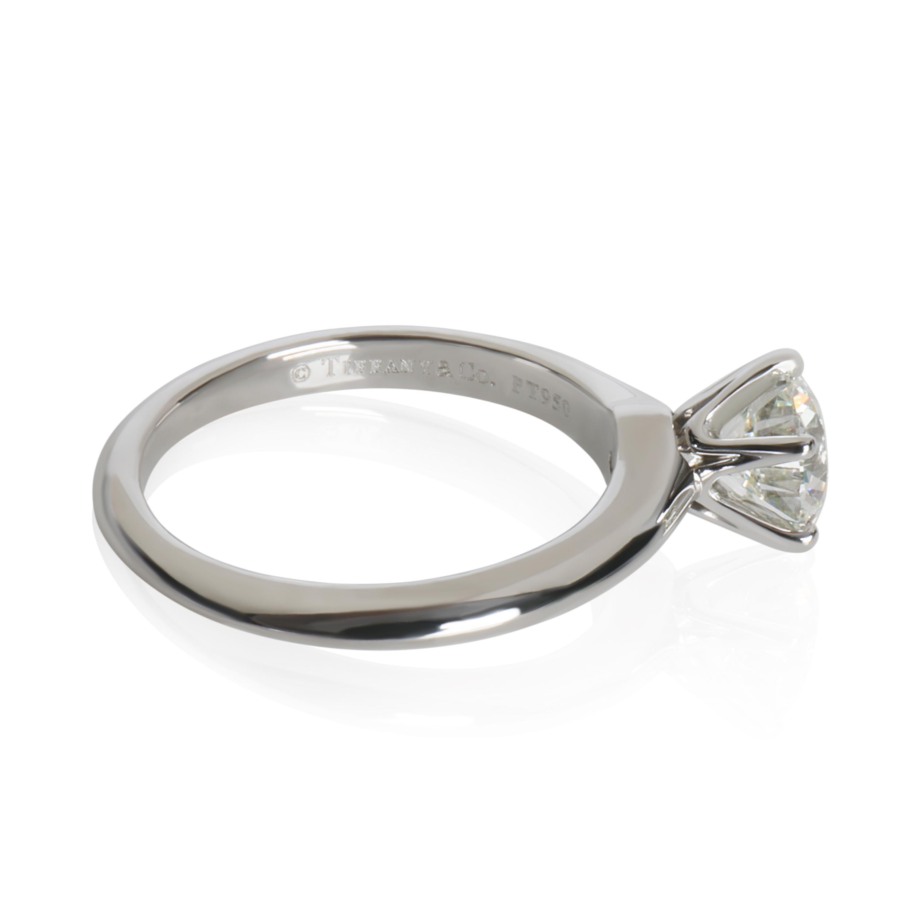 Tiffany & Co. Bague de fiançailles à diamants ronds et brillants de 1.2 ct Excellent état - En vente à New York, NY