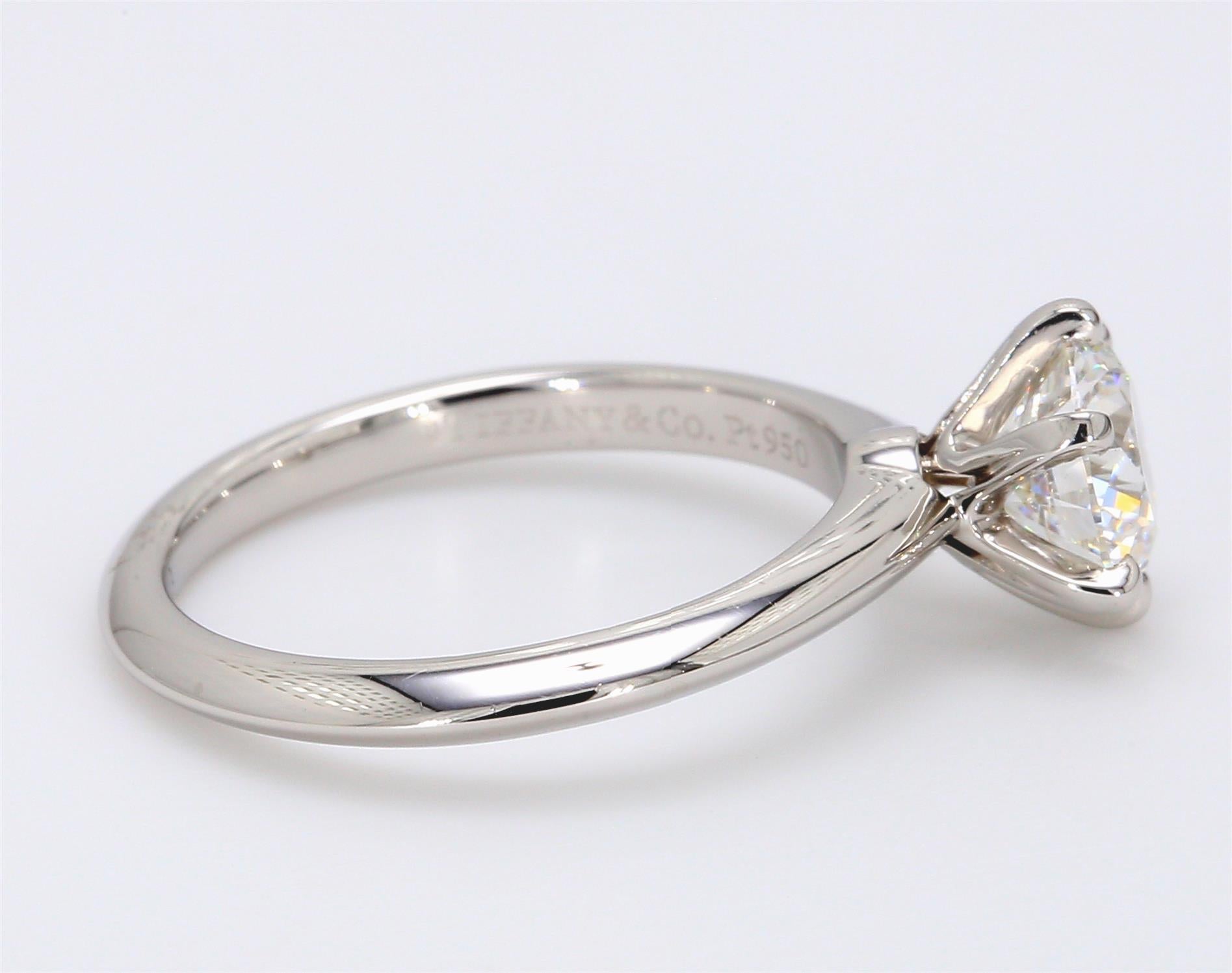 Tiffany & Co 1.20 Carat Round Brilliant F VS1 Diamond Platinum Engagement Ring For Sale 9