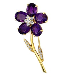 Tiffany & Co 12.00 Carat Amethyst 0.30 Carat Diamond Gold Flower Pin