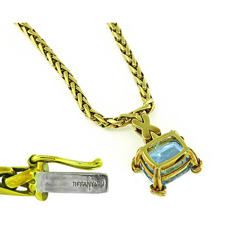 Tiffany & Co Halskette mit 12,00 Karat Aquamarin-Gold-Anhänger im Zustand „Gut“ in New York, NY
