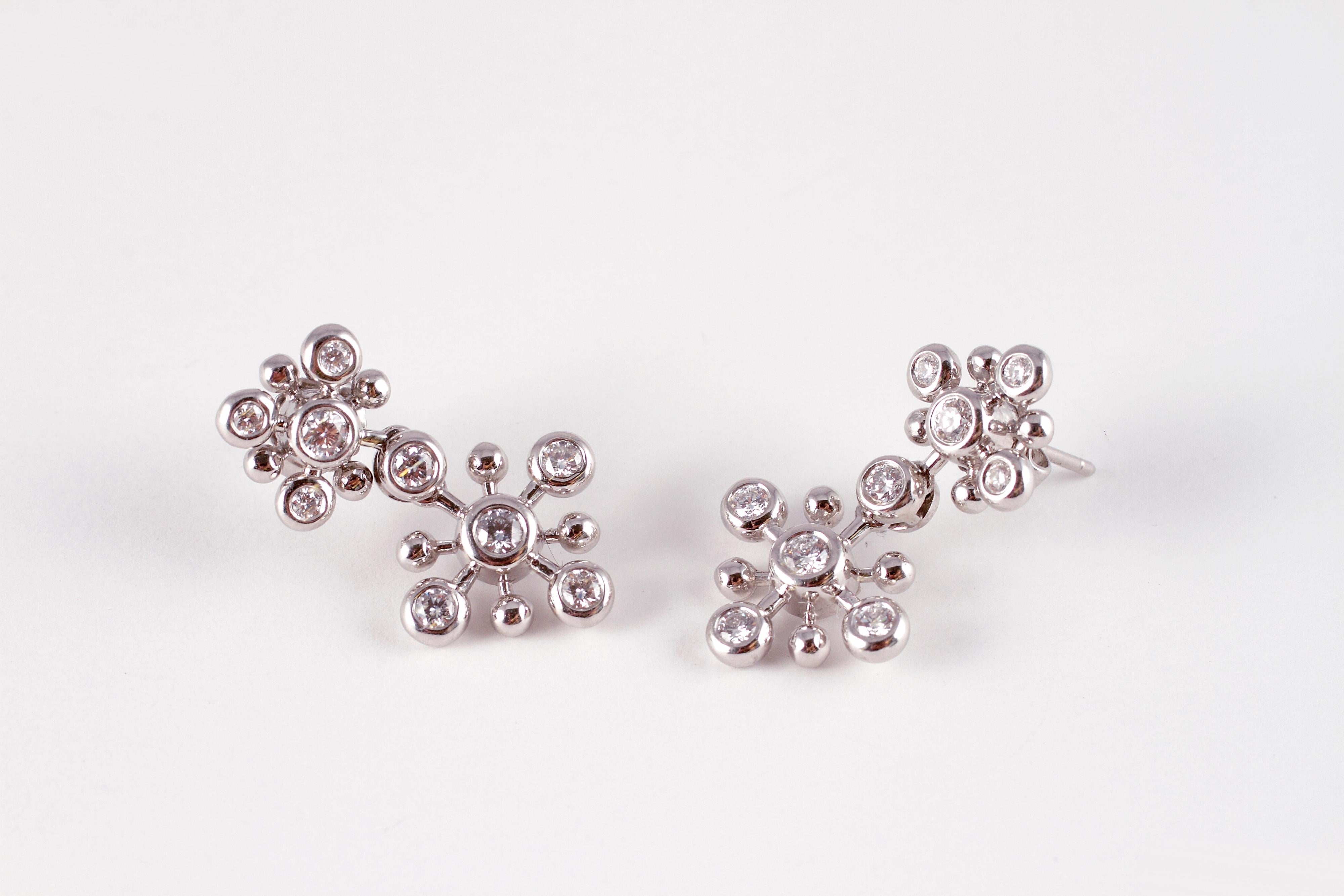 Snowflake-Ohrringe aus Platin mit 1,25 Karat Diamanten von Tiffany & Co. (Rundschliff) im Angebot
