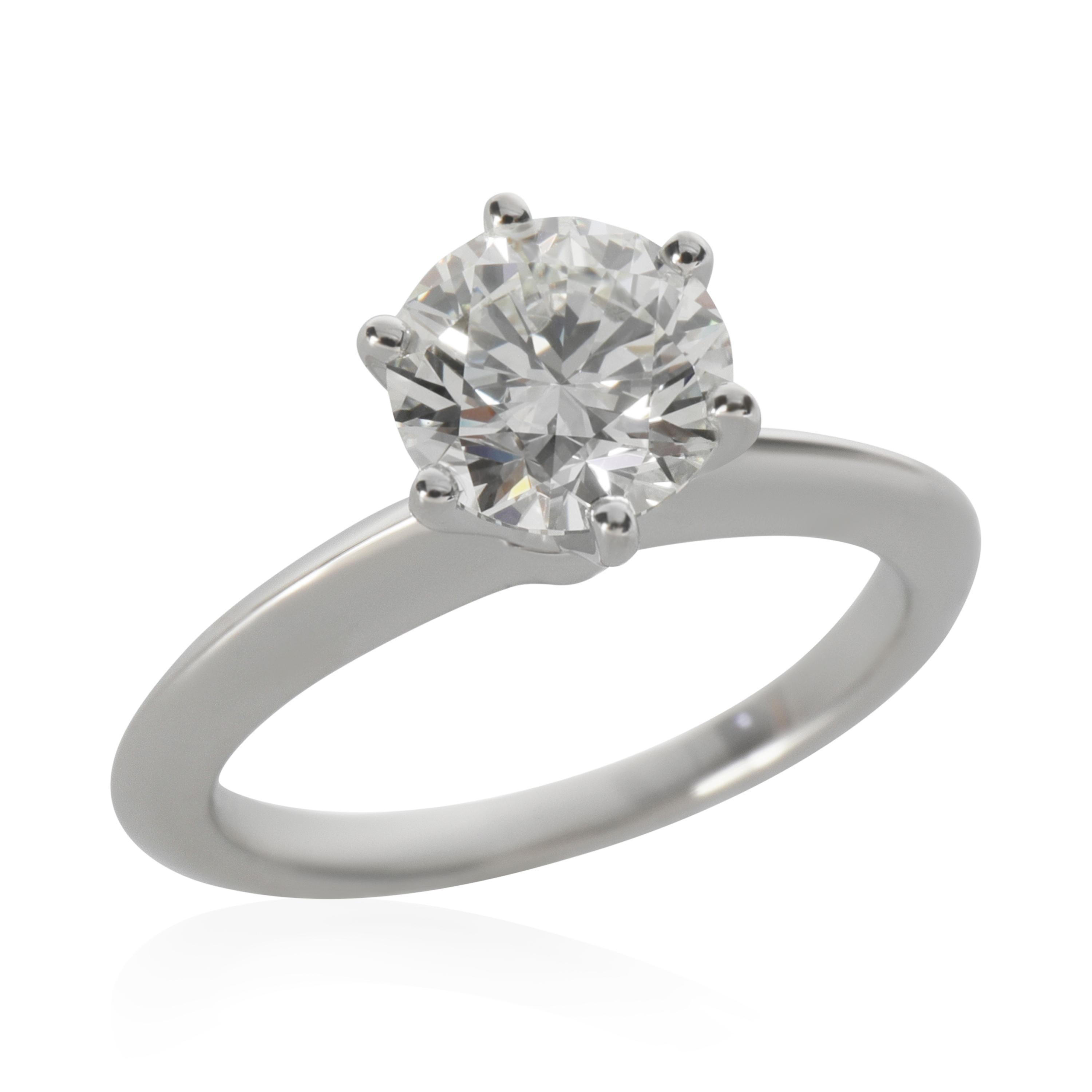 Tiffany & Co. Anillo de compromiso de diamante brillante redondo de 1.28 ct en venta 1
