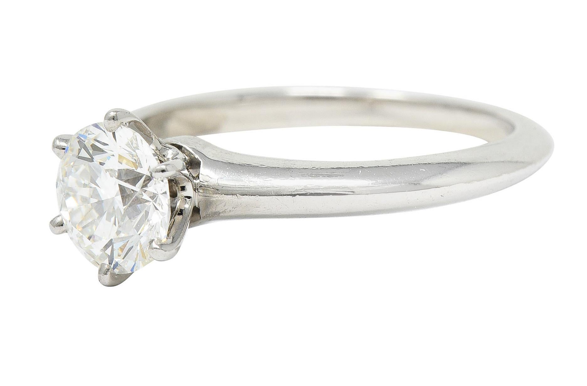 Tiffany & Co, bague de fiançailles solitaire en platine avec diamants de 1,29 carat en vente 1