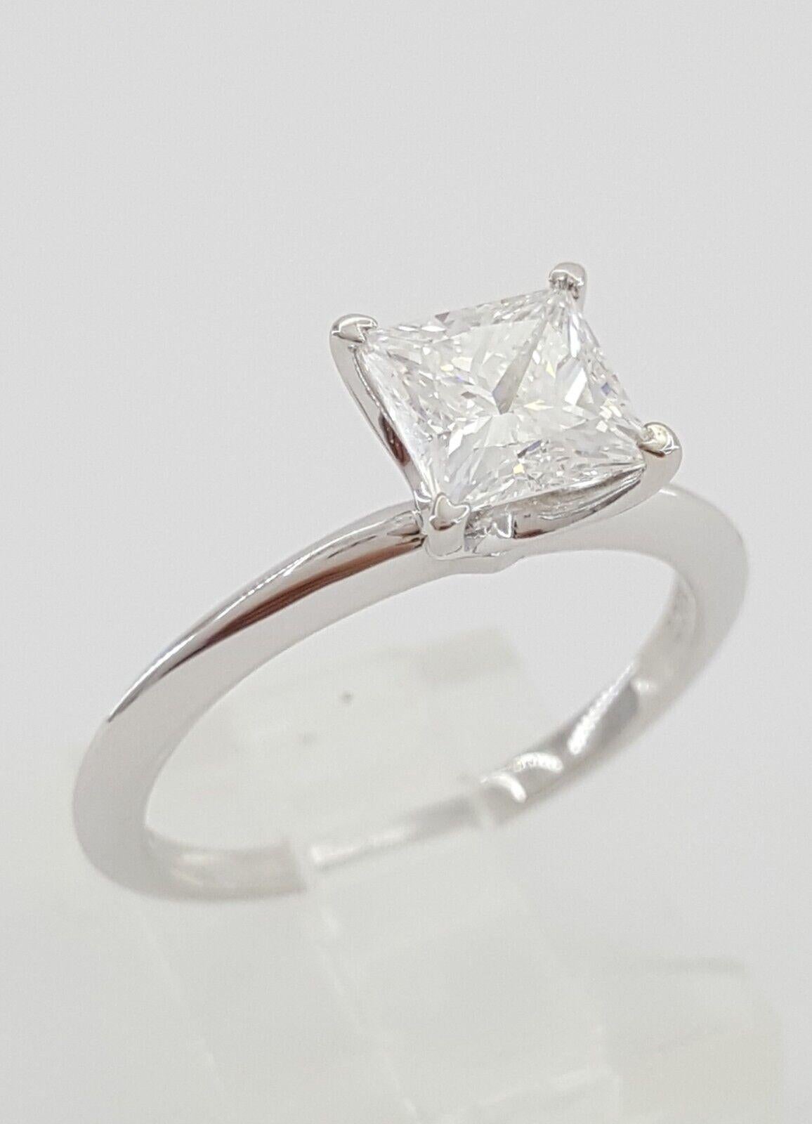 princess cut solitaire platinum engagement ring