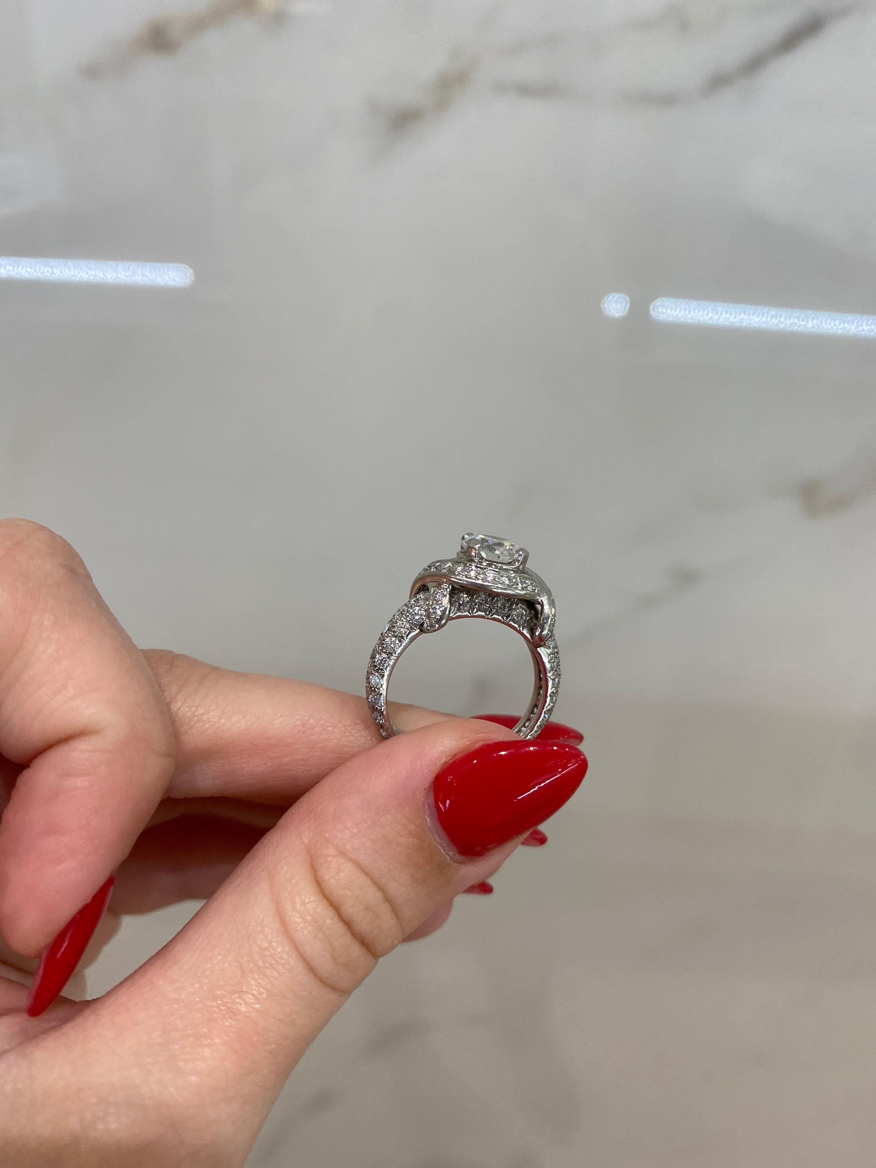 Tiffany & Co. 1.32 Carat Round Brilliant Ring with 1.43ctw Accent Diamonds 2