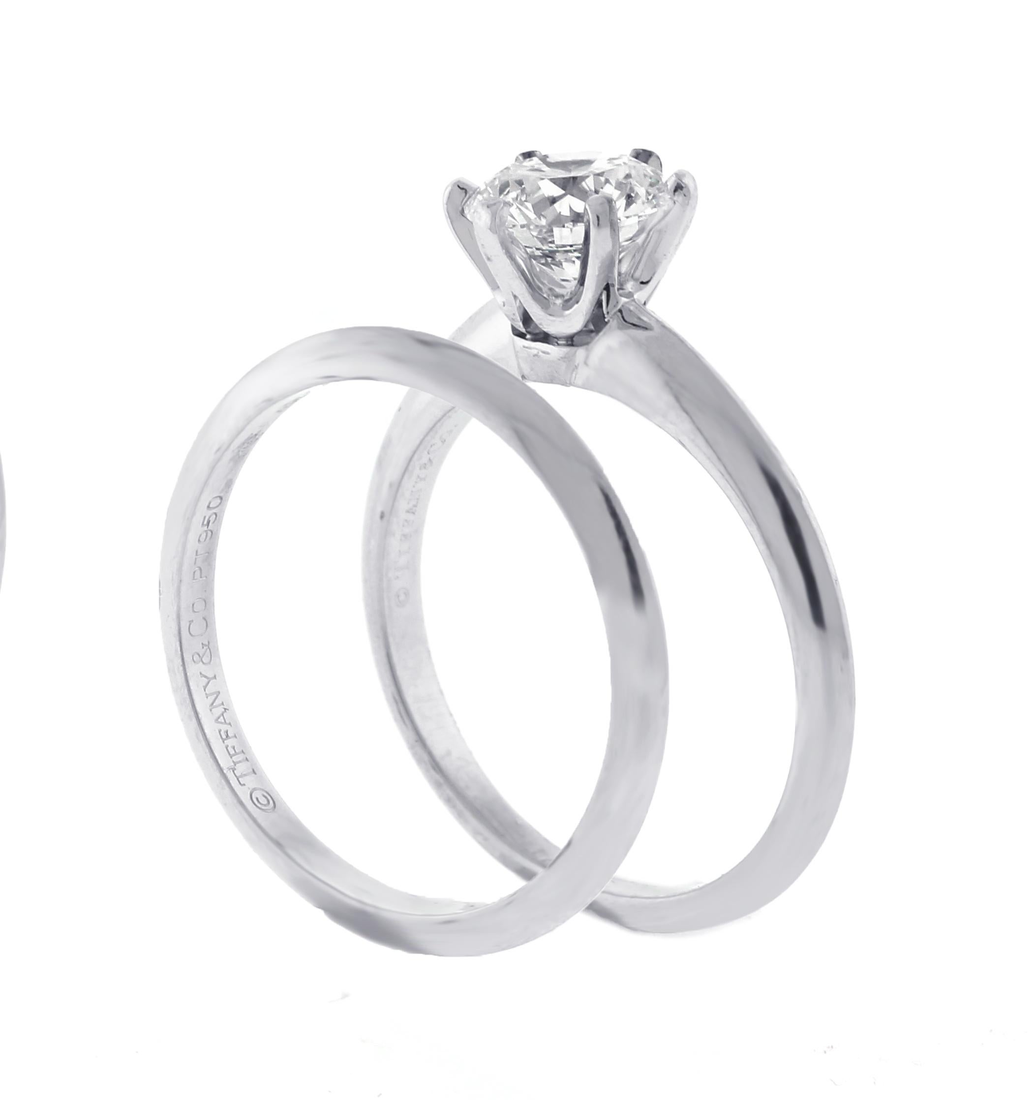 Tiffany & Co., bague de fiançailles et alliance à bord couteau en diamant de 1,34 carat en vente 1