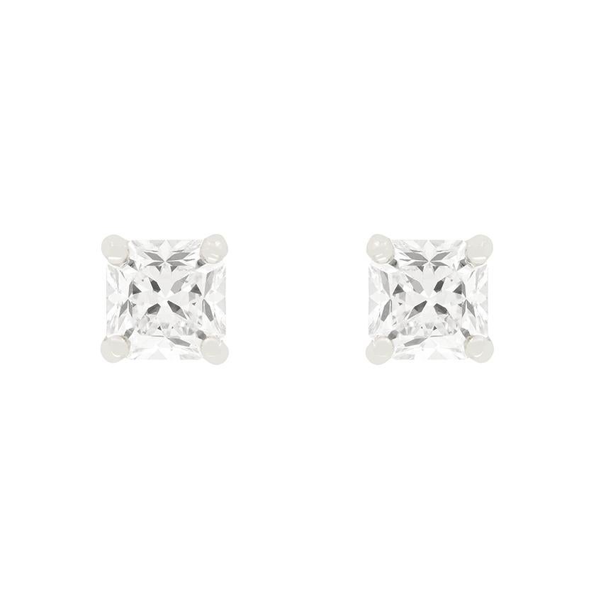 Cushion Cut Tiffany& Co. 1.36ct Diamond Stud Earrings For Sale