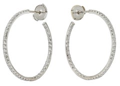 Tiffany & Co. Orecchini a cerchio con diamante da 1,38 CTW in oro 18 carati da 30,0 mm con interno e esterno