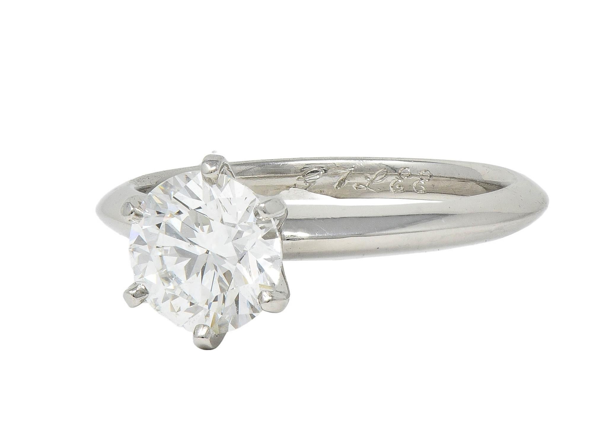 Tiffany & Co. Anello di fidanzamento solitario in platino con diamante tondo e brillante da 1,38 CTW in vendita 2