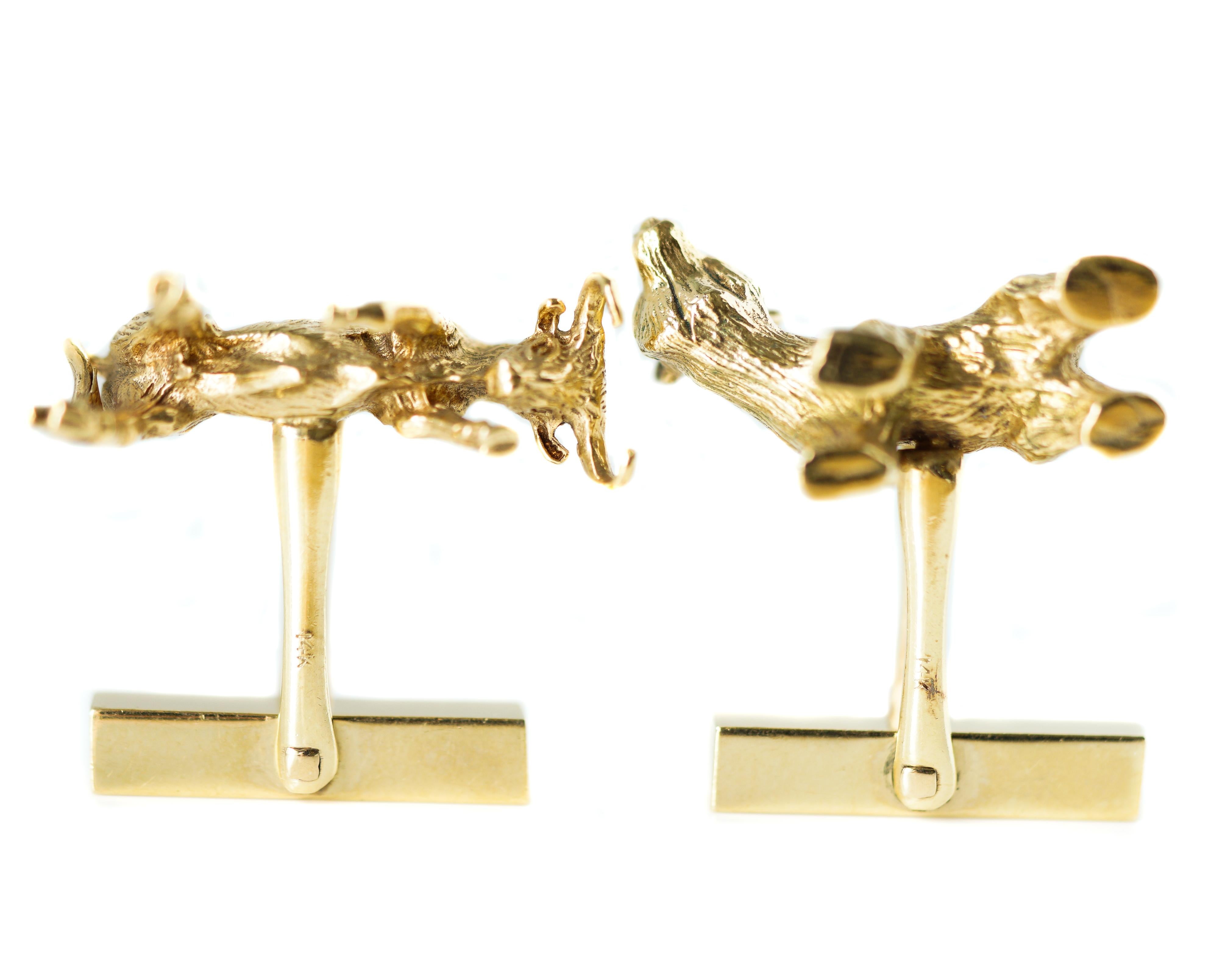 Tiffany & Co. 14 Karat Gold Bear and Bull Cufflinks In Good Condition For Sale In Atlanta, GA