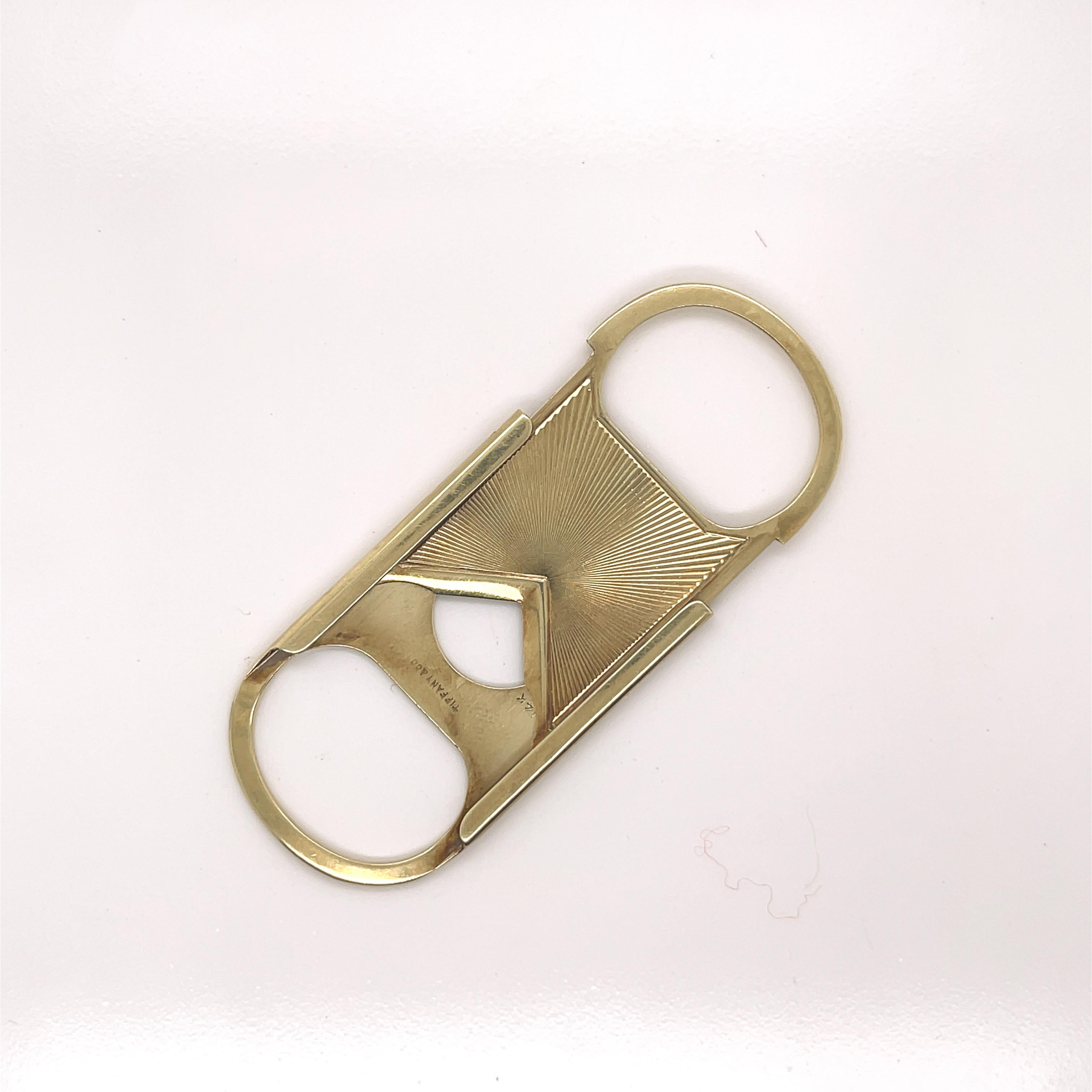 Tiffany & Co. 14 Karat Gold Guillotine or Straight-Cut Cigarillo Cigar Cutter  In Good Condition For Sale In Philadelphia, PA