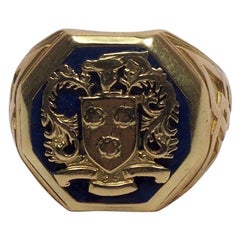 Tiffany & Co. 14 Karat Gold Westover School Crest Class Ring