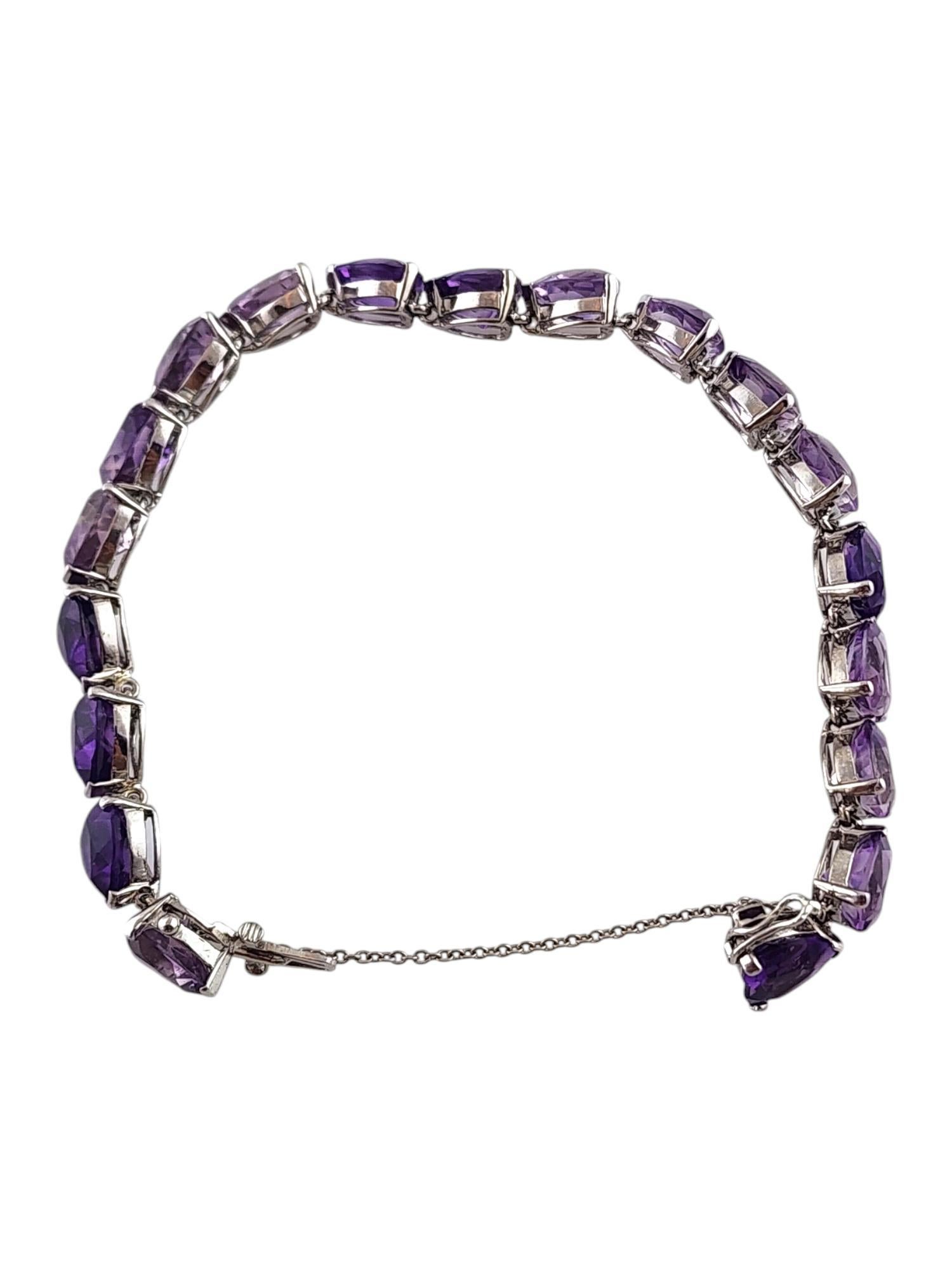 Tiffany & Co 14 Karat White Gold Purple Amethyst Heart Tennis Bracelet #19785 In Good Condition In Washington Depot, CT
