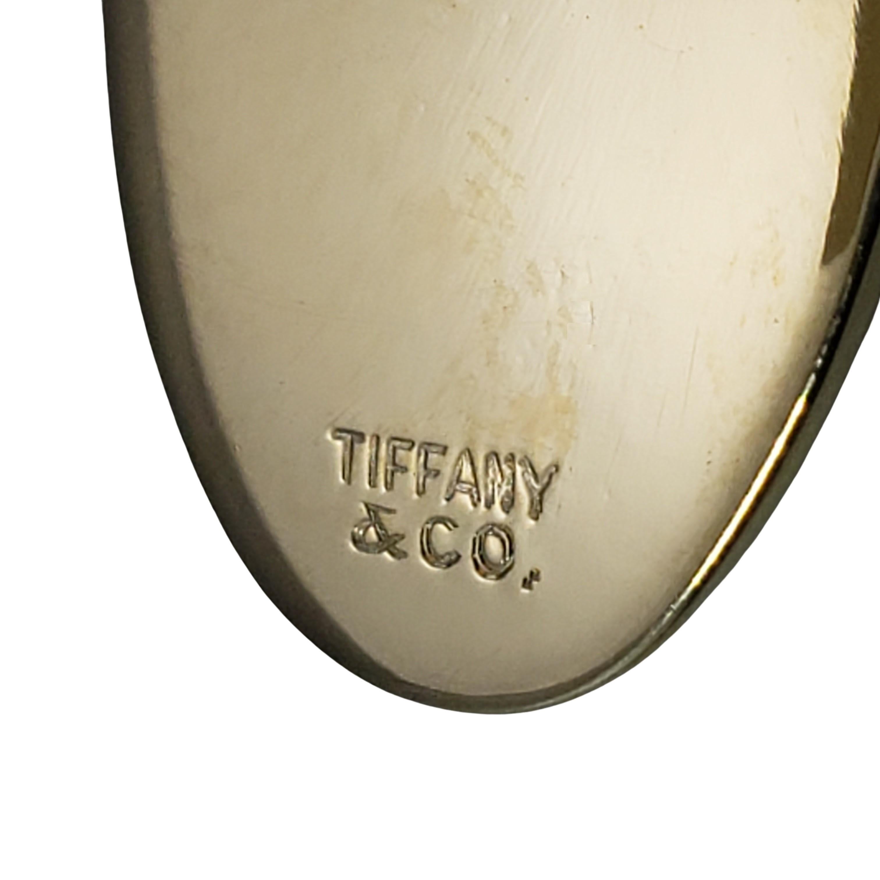 Tiffany & Co. Boutons de manchette en or jaune 14 carats et saphirs Pour hommes en vente