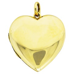 Tiffany & Co. 14 Karat Yellow Gold Heart Locket Vintage Pendant
