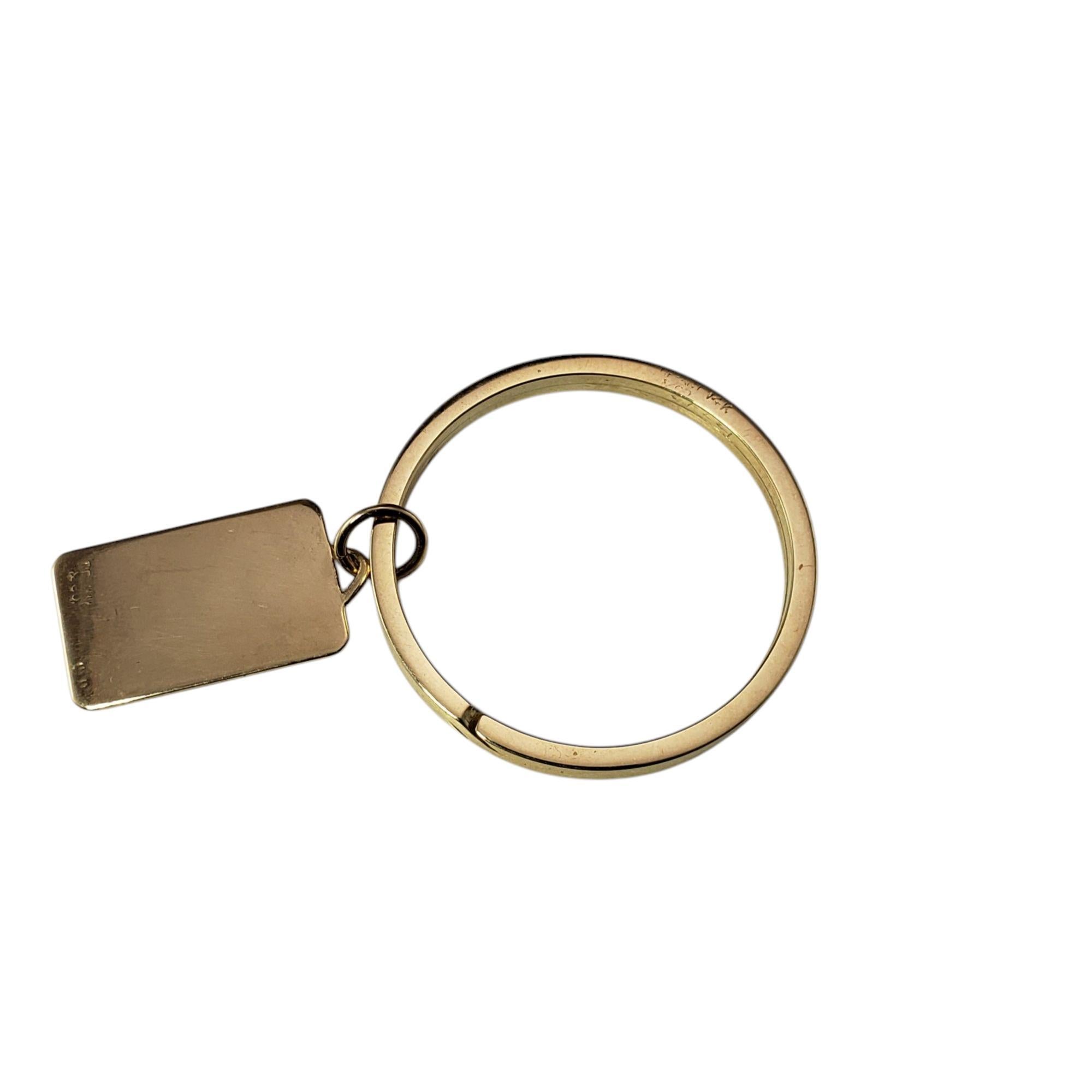 Porte-clés en or jaune 14K de Tiffany & Co.

Élégant et discret, ce porte-clés Tiffany & Co. est fabriqué en or jaune 14 carats et comporte une étiquette rectangulaire élégante, parfaite pour être gravée ou laissée telle quelle.

Taille : 32 mm