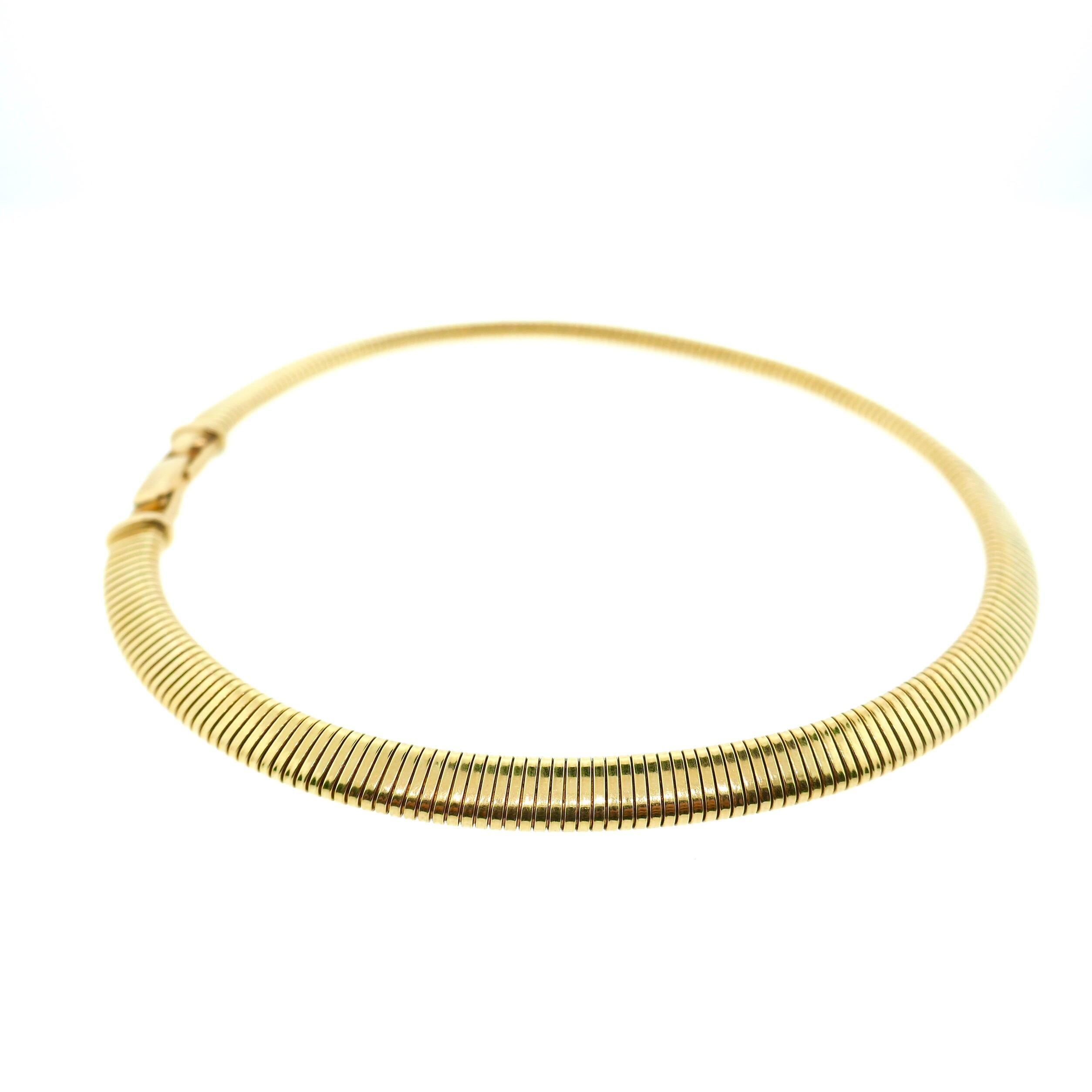 Tiffany & Co. 14 Karat Yellow Gold Tubogas Necklace

This Tiffany necklace is classic Tiffany! It is done in the iconic tubogas style and features. Truly a great piece at a great price! 

Dimension: 16