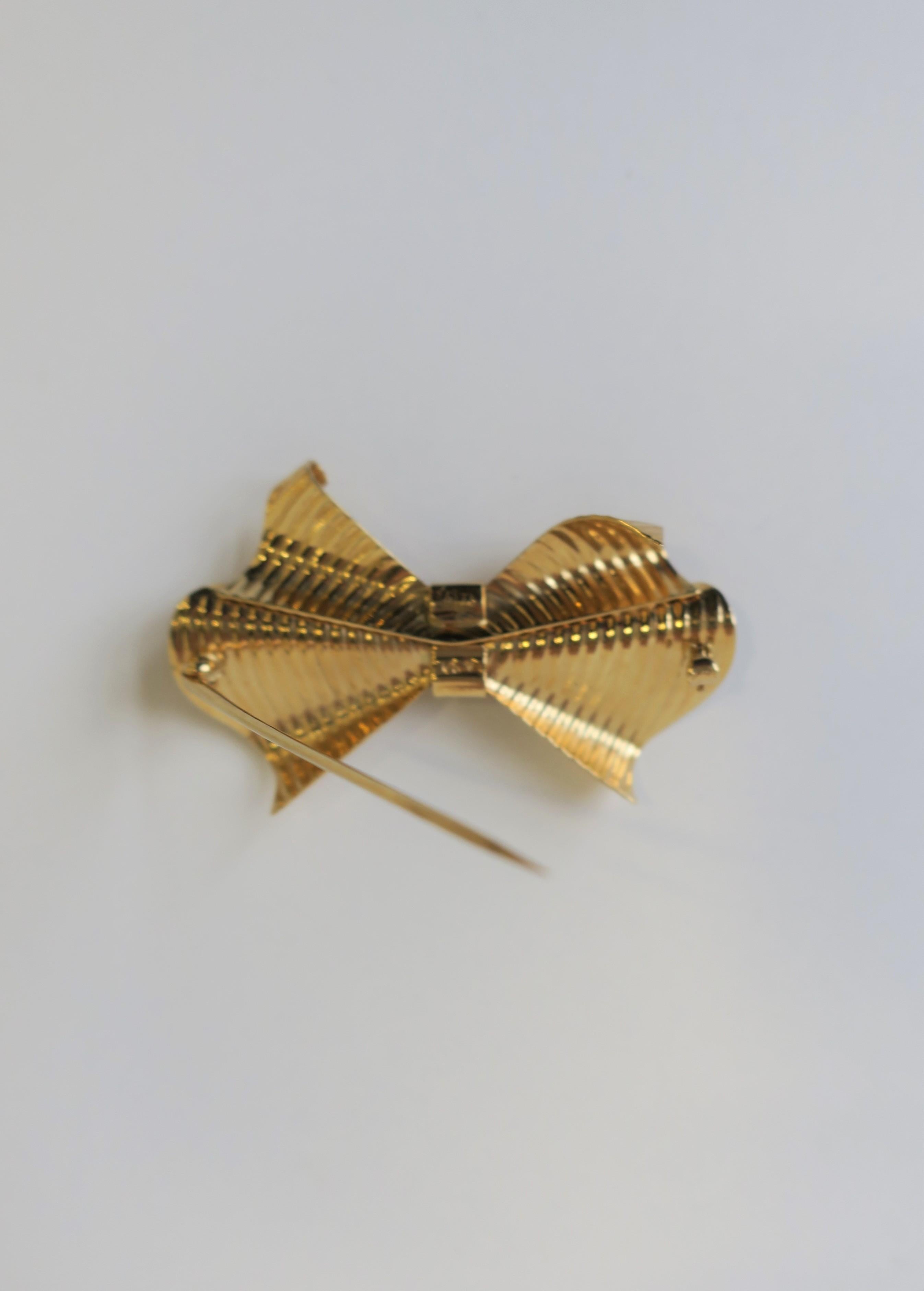 Tiffany & Co. 14-Karat Yellow Gold Bow Pin Brooch 4