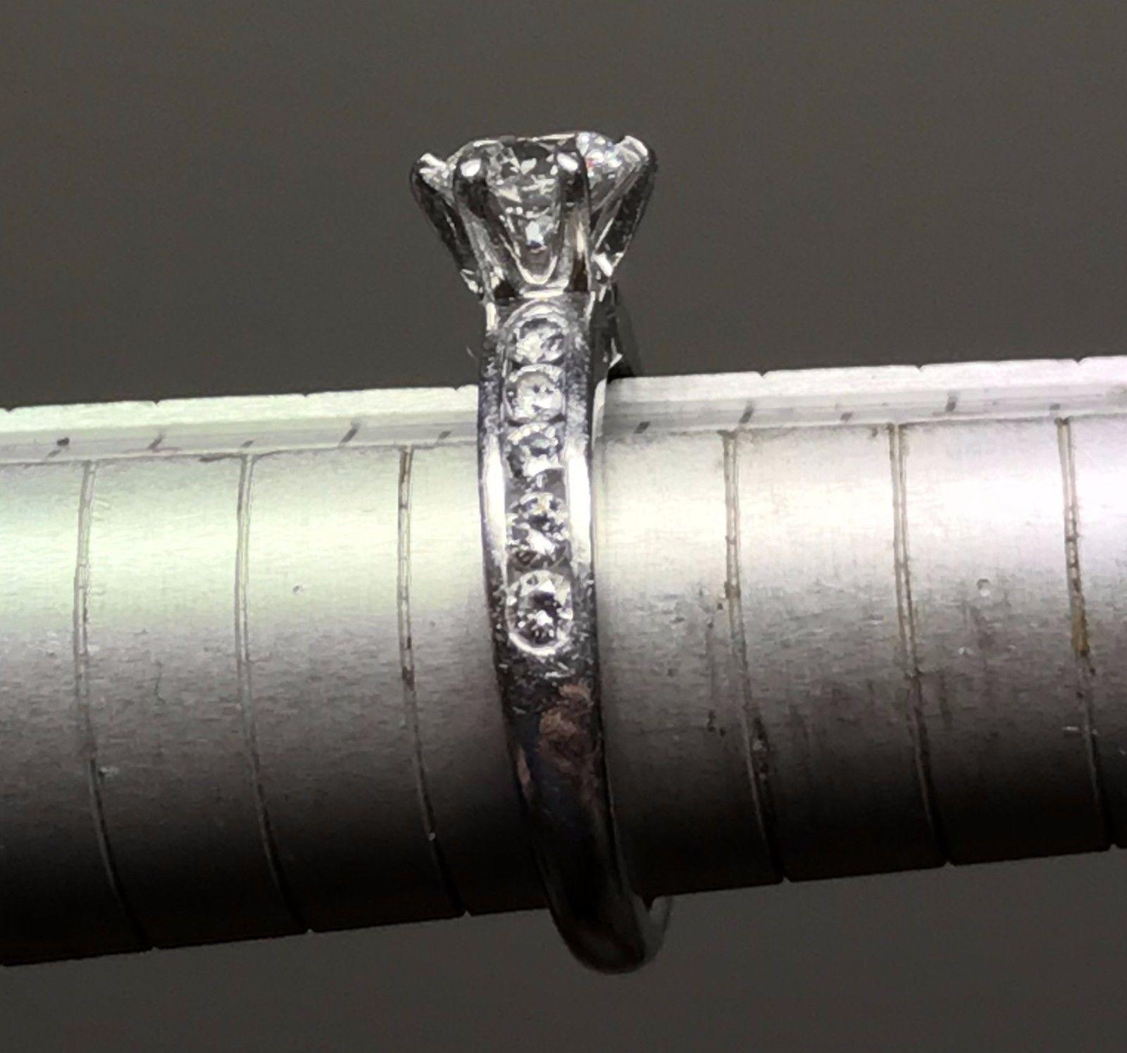 Modern Tiffany & Co. 1.45 Carat Diamond and Platinum Engagement Ring with Wedding