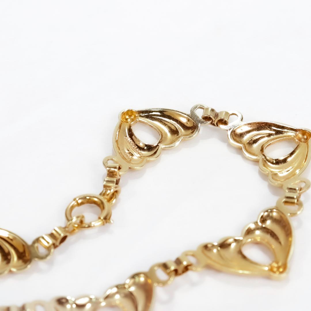 Tiffany & Co. 14k Gold Heart Shaped Link Necklace For Sale 4