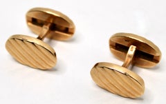 Tiffany & Co. 14k Gold Oval Ribbed Vintage Cuff Links