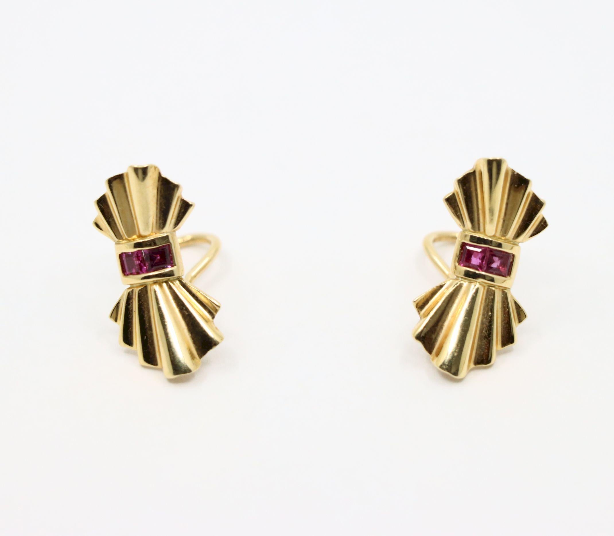 Tiffany & Co. 14K Gold Ruby Bow Clip Earrings & Brooch For Sale 1