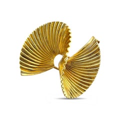 Tiffany & Co. 14K Yellow Gold Abstract Woven Brooch