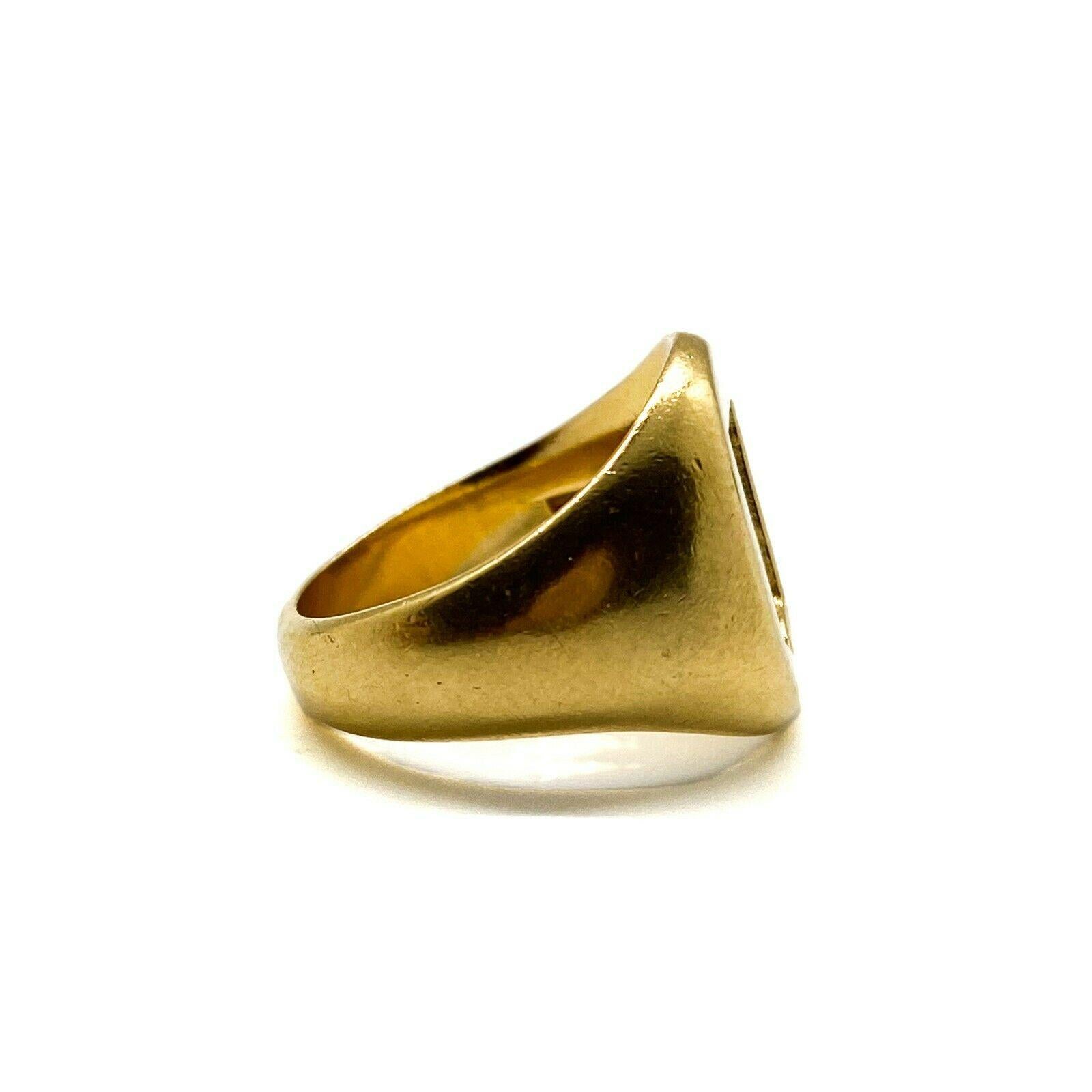Women's or Men's Tiffany & Co. 14 Karat Yellow Gold Deer Motif Signet Ring Antique and Rare