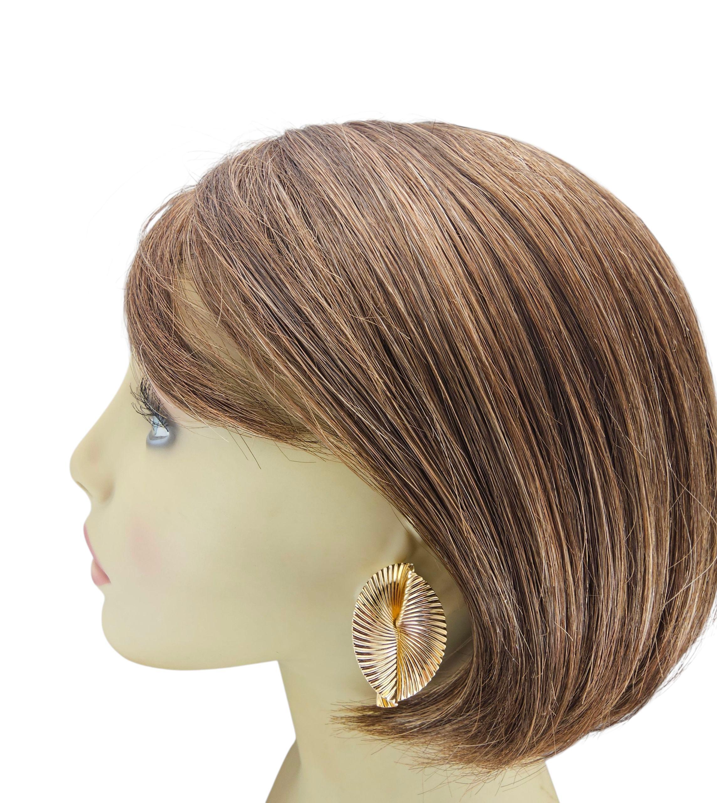 Tiffany & Co. Orecchini a clip scanalati in oro giallo 14K con astuccio #23712 in vendita 3