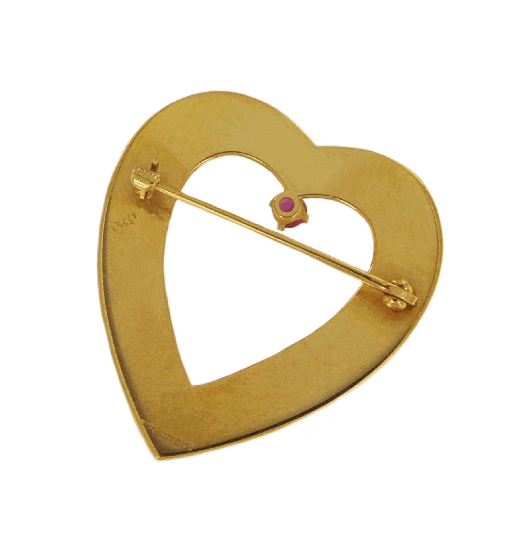 Tiffany & Co. 14k Gelbgold Herz-Anstecknadelbrosche mit Rubin für Damen oder Herren im Angebot