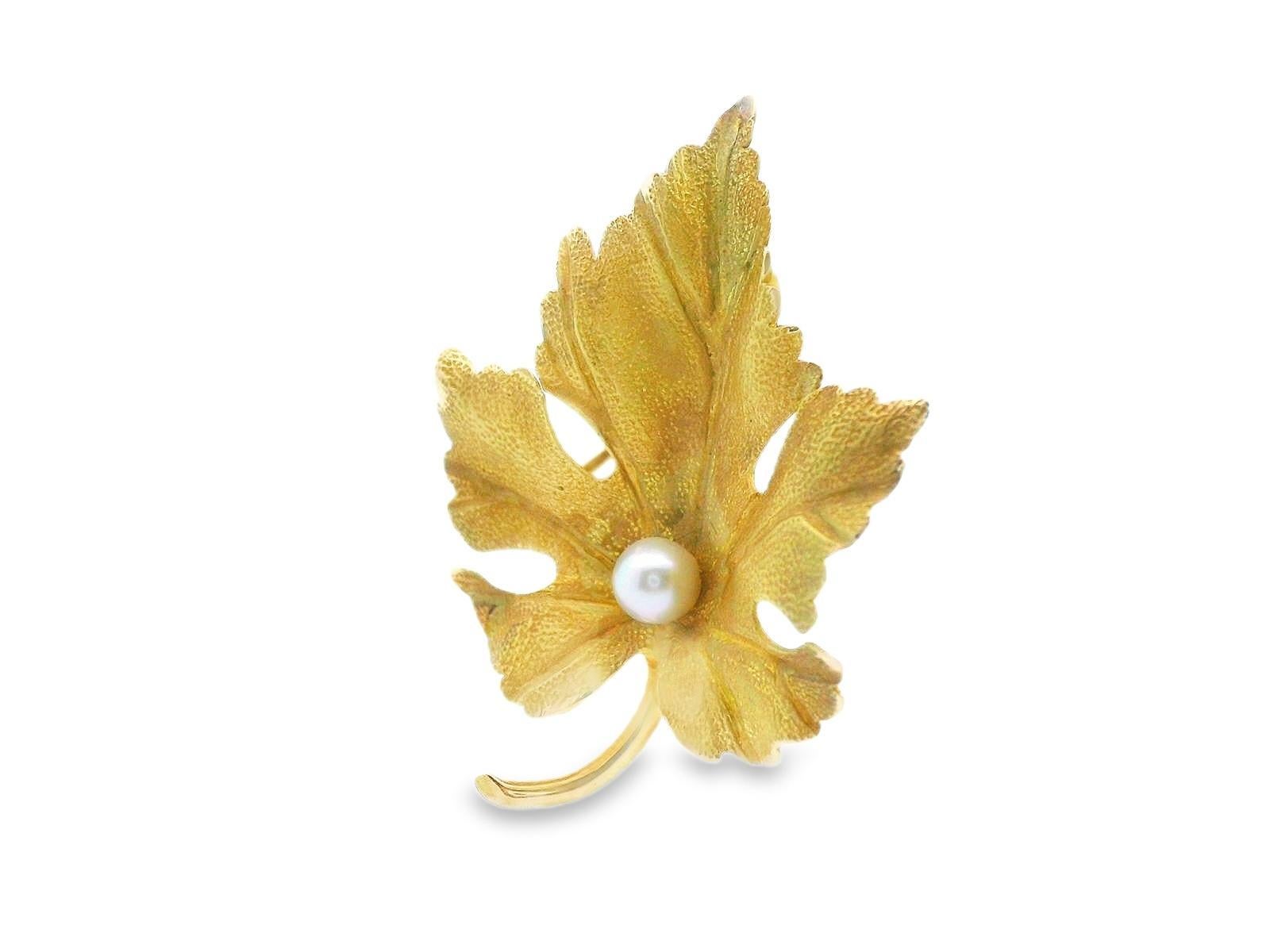Round Cut Tiffany & Co. 14k Yellow Gold Hedges Pearl Brooch For Sale