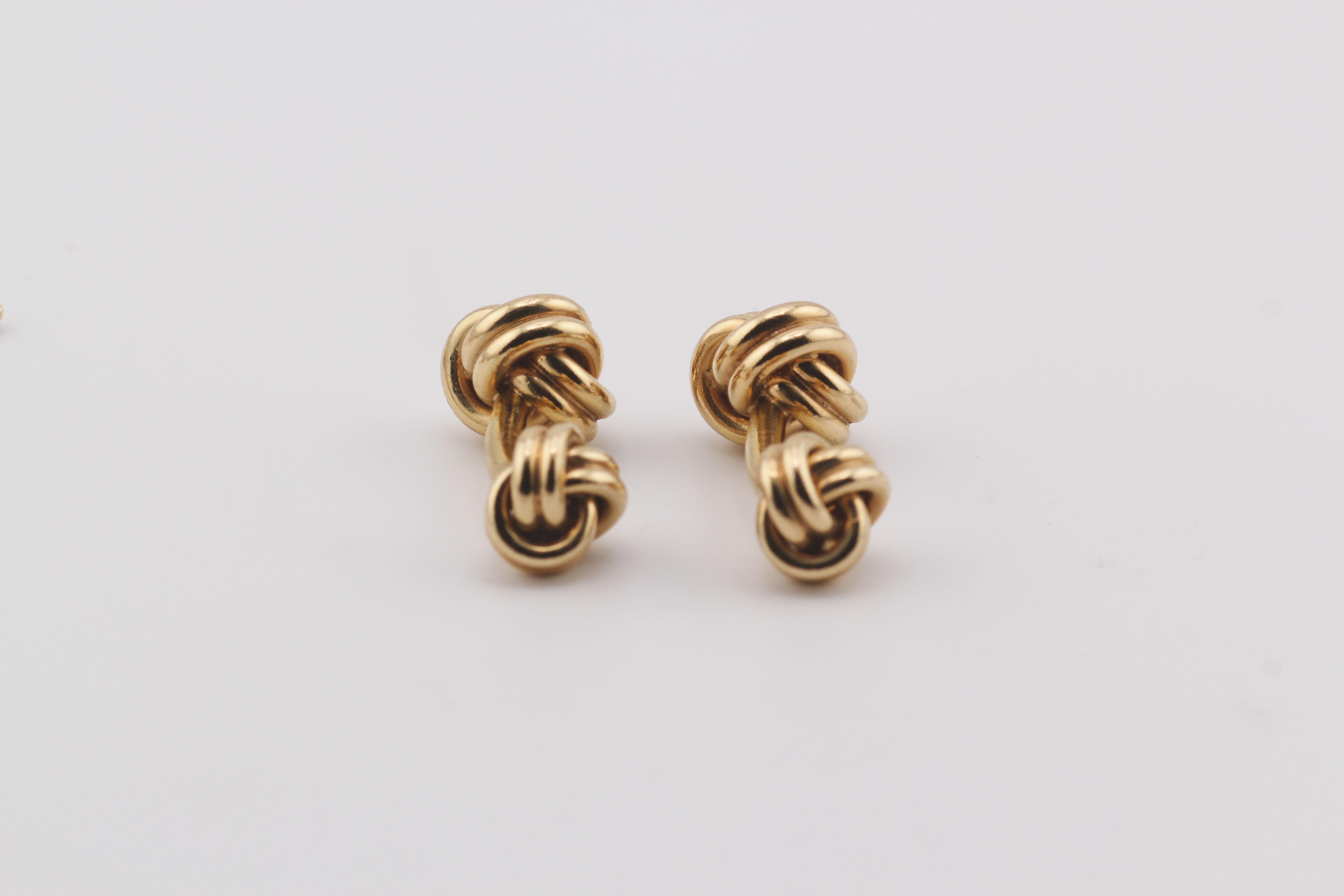 Juego de gemelos y 4 pasadores Tiffany & Co. de oro amarillo de 14 quilates con nudo en venta 4