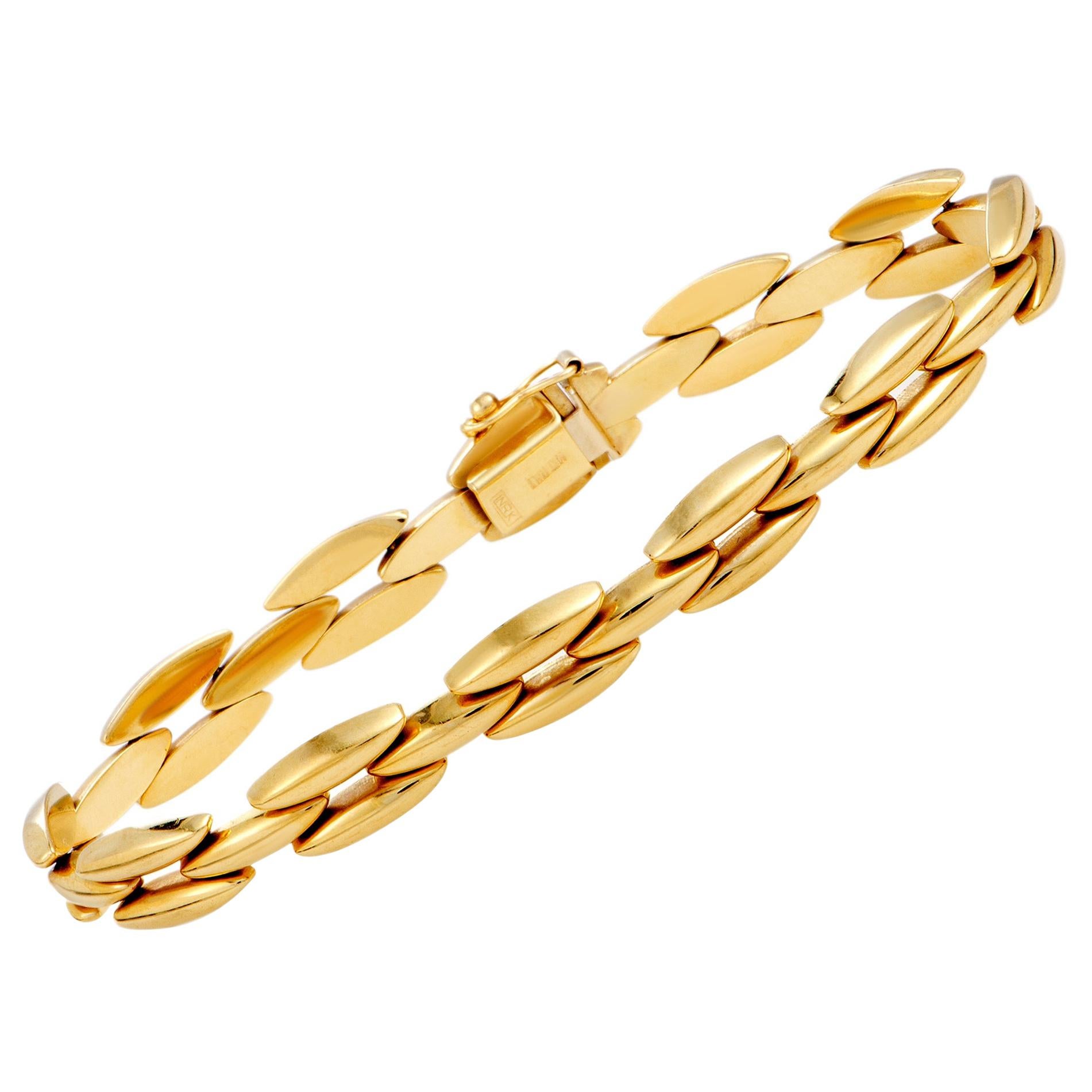 Tiffany & Co. 14 Karat Yellow Gold Link Bracelet