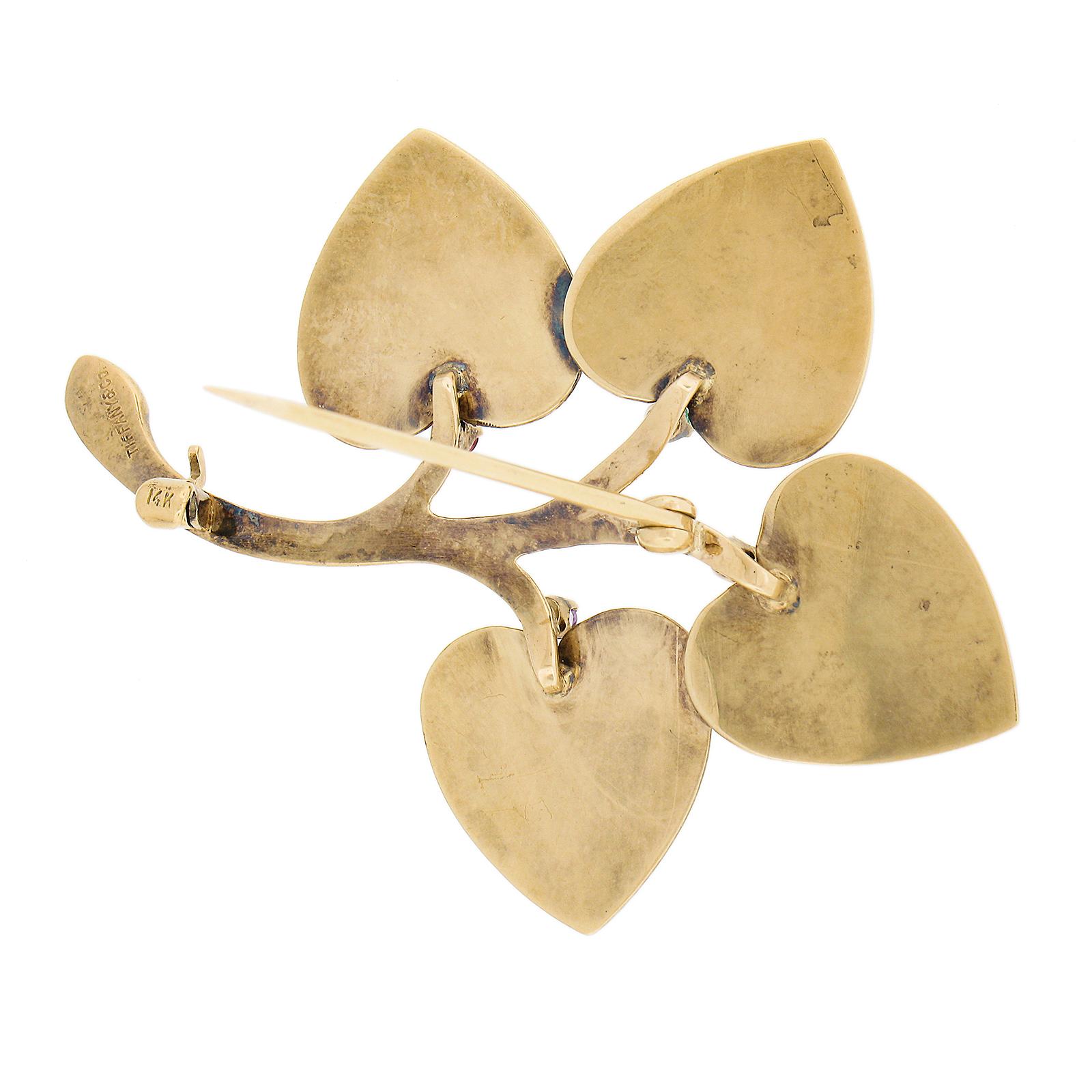 Tiffany & Co. 14K Yellow Gold Mutli-Stones Fluted Spray Heart on Vine Pin Brooch In Excellent Condition For Sale In Montclair, NJ