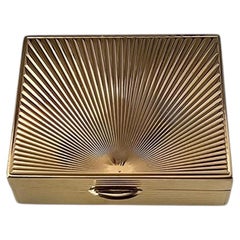 Tiffany & Co. 14K Yellow Gold Pill Box #25235