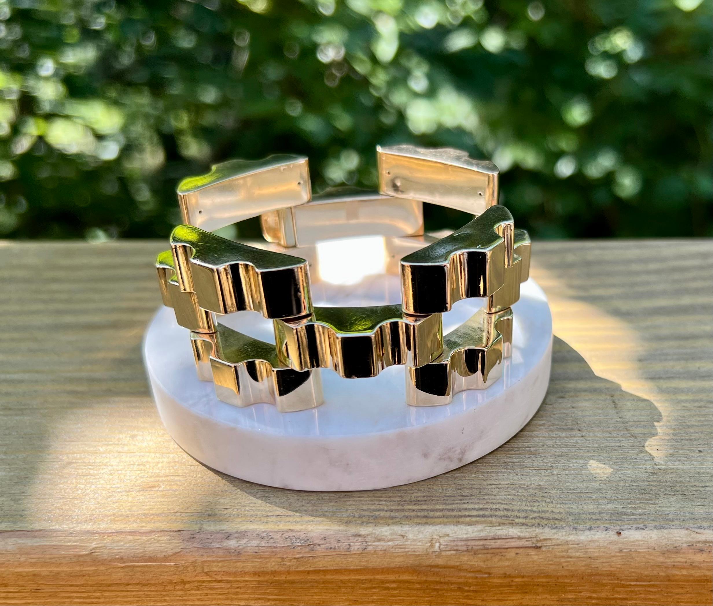 Tiffany & Co. 14k Yellow Gold Retro Tank Bracelet, Circa 1940s In Good Condition In Towson, MD