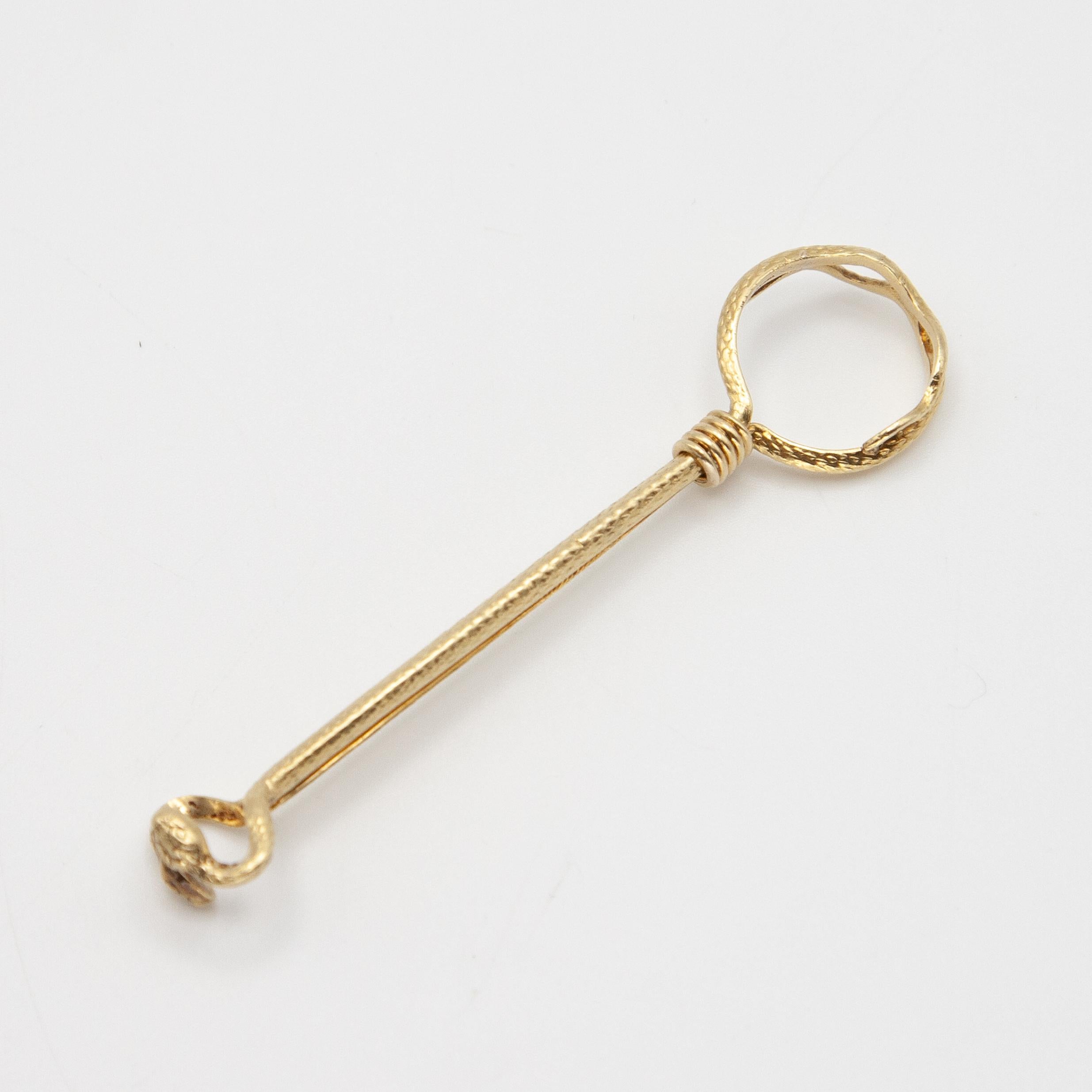 Anillo portacigarrillos Tiffany & Co. de oro amarillo de 14 quilates con motivo de serpiente circa 1940s en venta 5