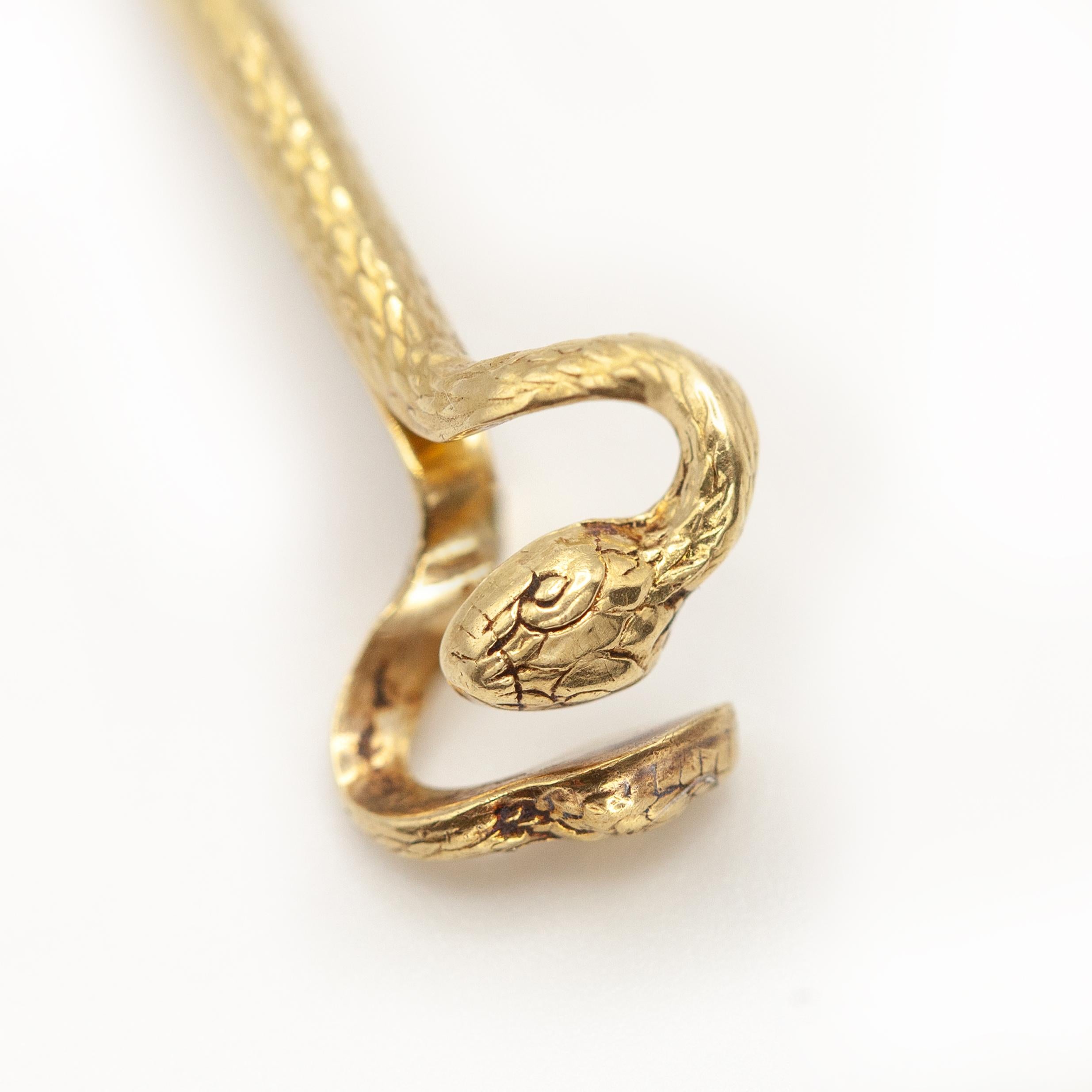 Femenino o masculino Anillo portacigarrillos Tiffany & Co. de oro amarillo de 14 quilates con motivo de serpiente circa 1940s en venta