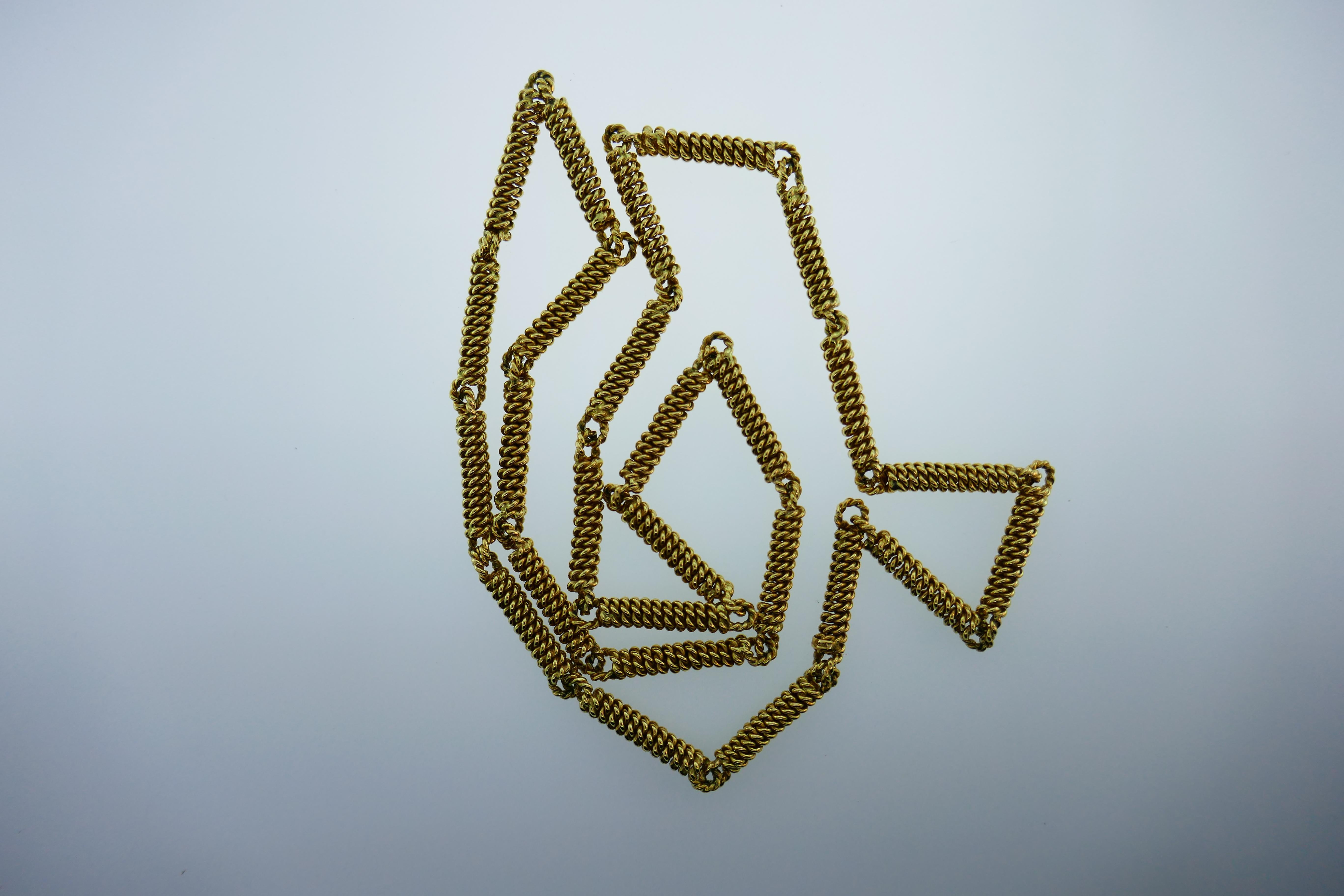 Tiffany & Co. 14 Karat Yellow Gold Twisted Link Chain Necklace circa 1970s Rare 1