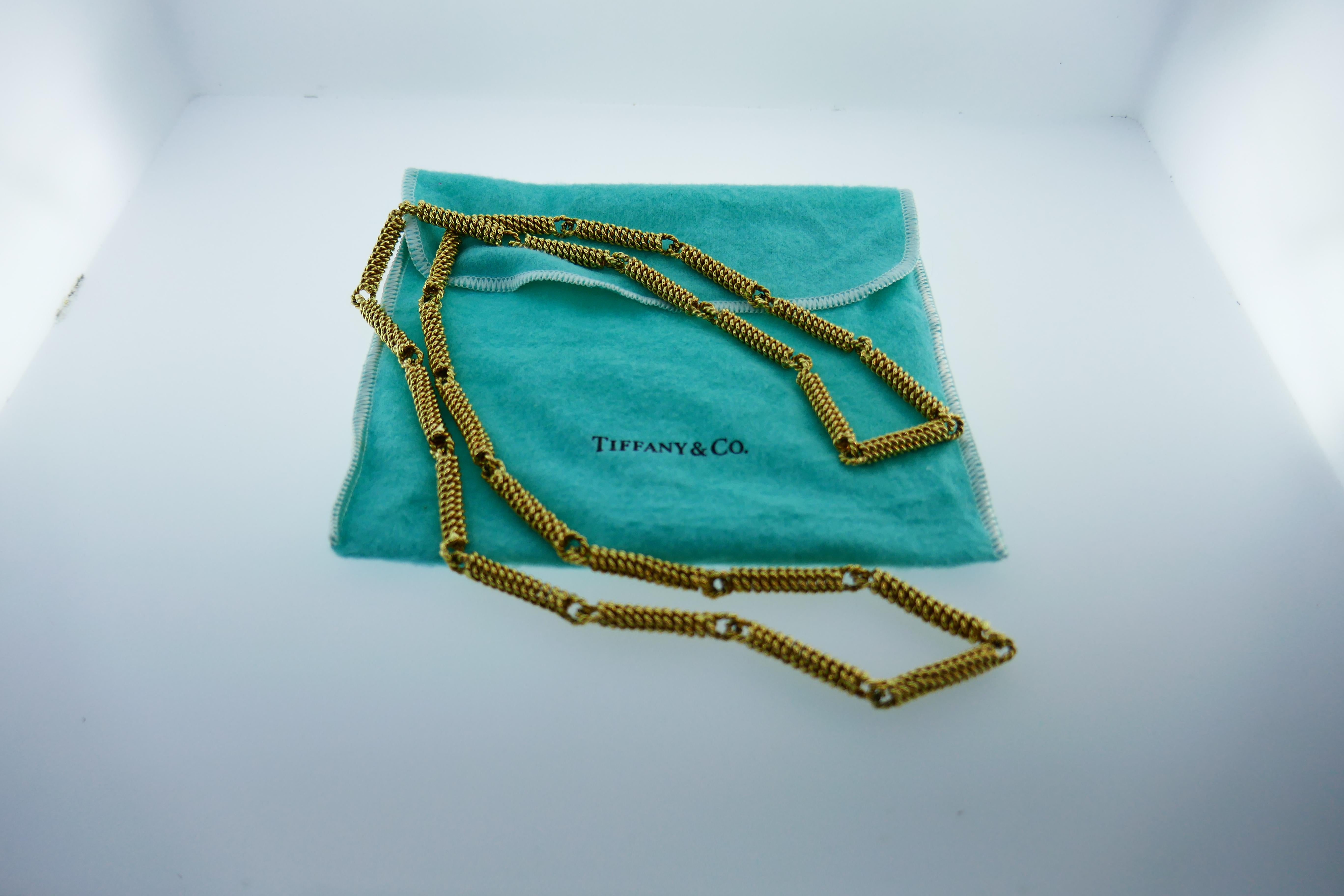 Tiffany & Co. 14 Karat Yellow Gold Twisted Link Chain Necklace circa 1970s Rare 2